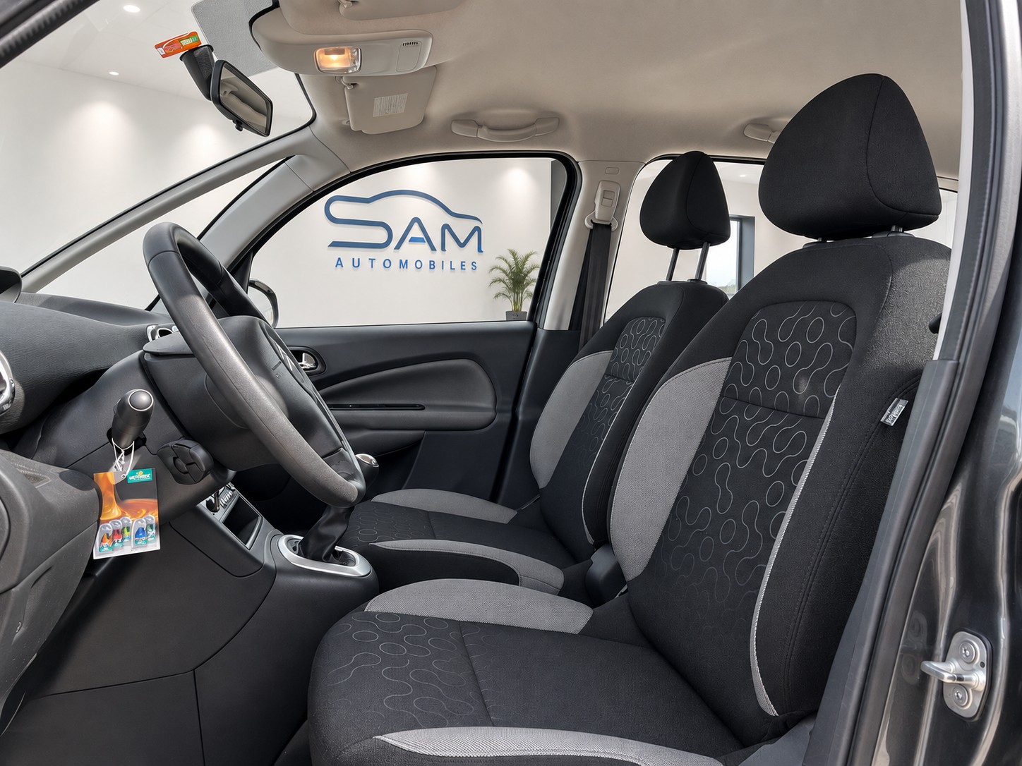 CITROEN C3 PICASSO-image-10