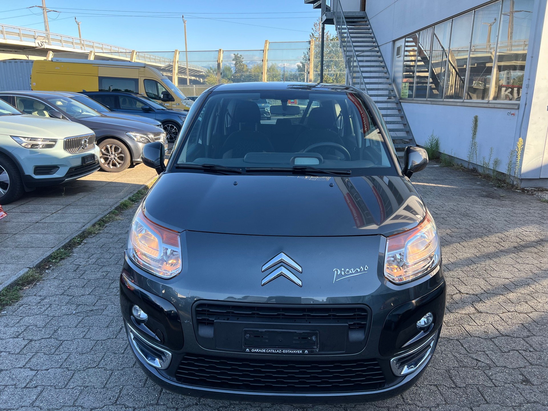CITROEN C3 PICASSO-image-1