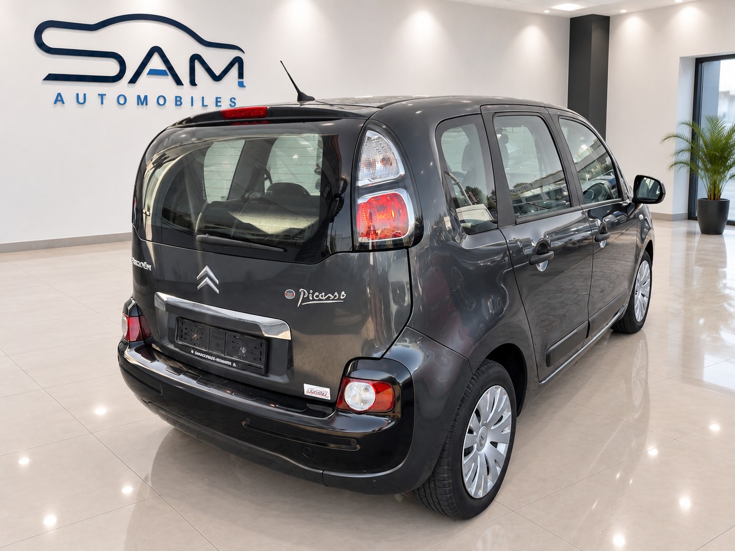 CITROEN C3 PICASSO-image-4
