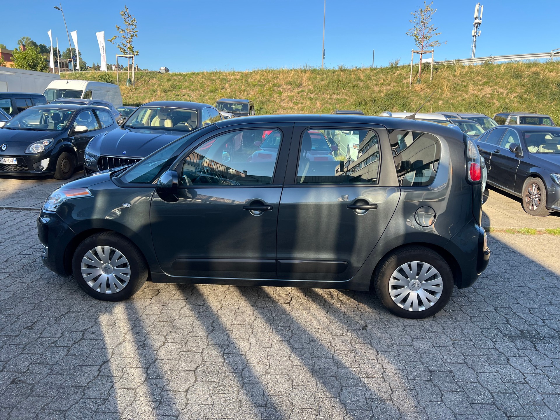 CITROEN C3 PICASSO-image-7