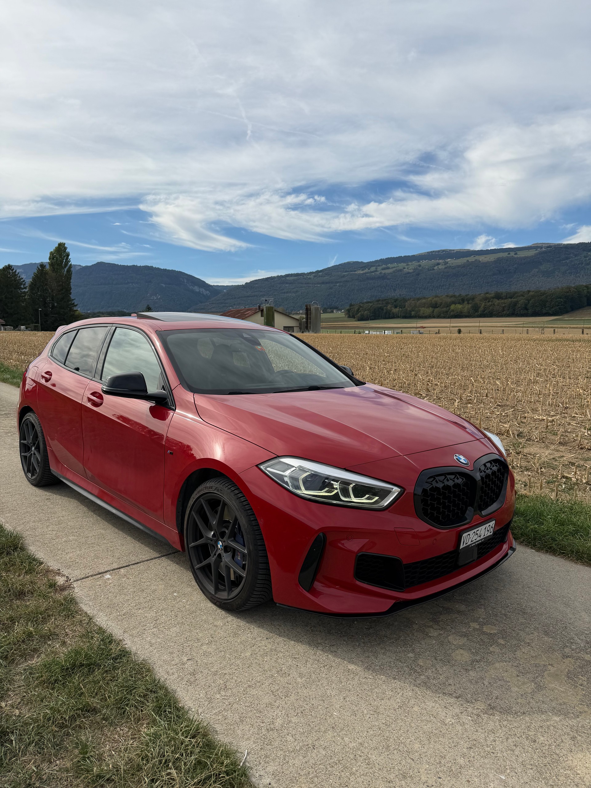 BMW M135i xDrive-image-0