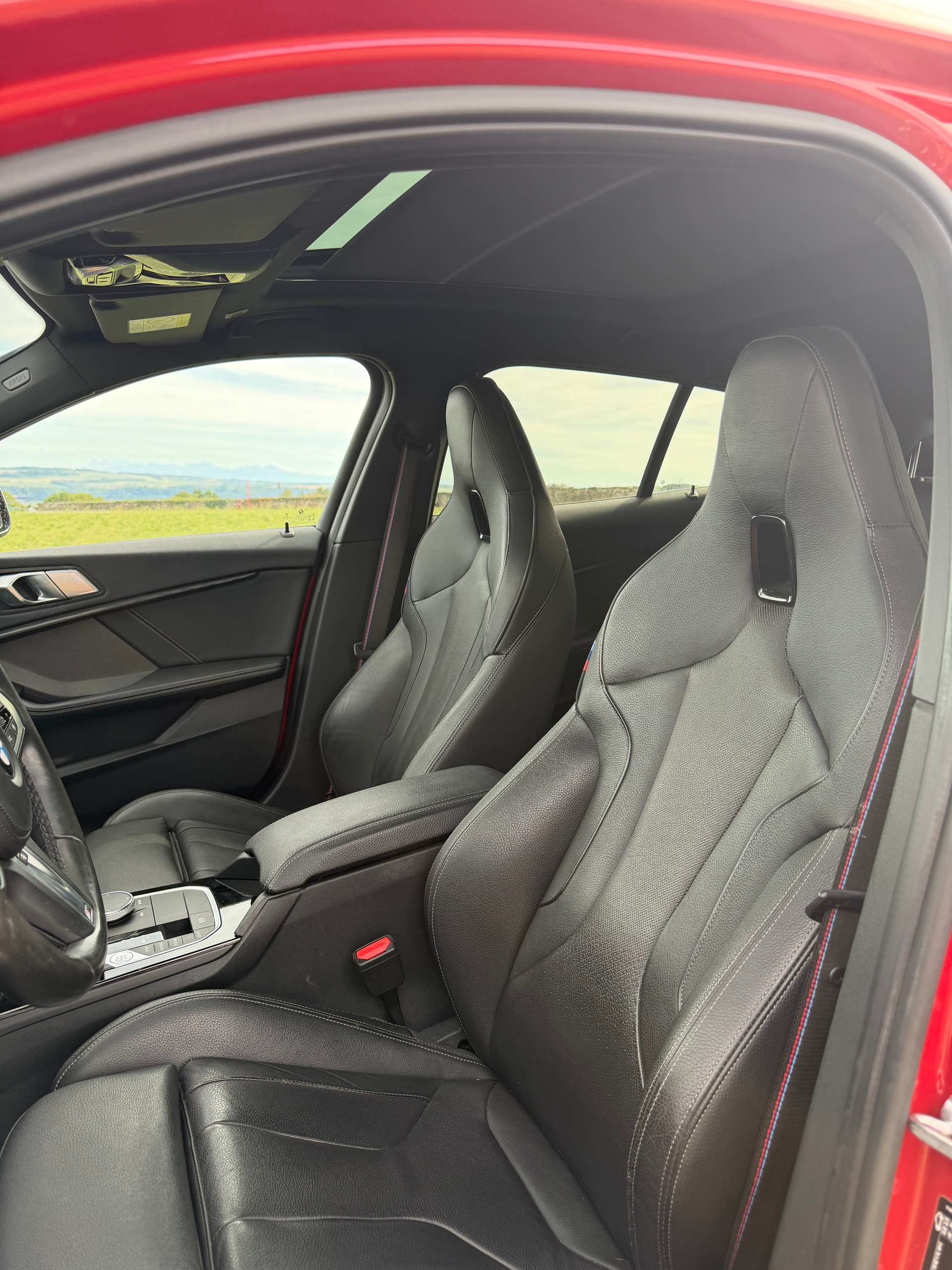 BMW M135i xDrive-image-5