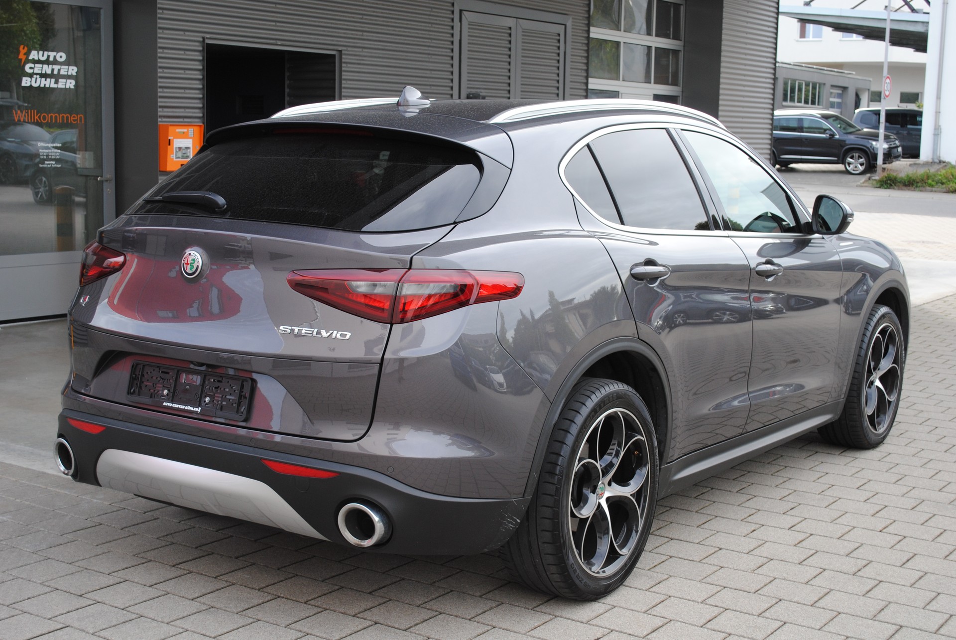 ALFA ROMEO Stelvio 2.2 JTDM Executive Q4 Automatic-image-6