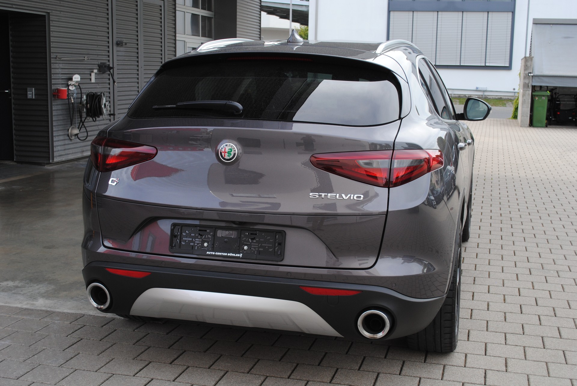 ALFA ROMEO Stelvio 2.2 JTDM Executive Q4 Automatic-image-5
