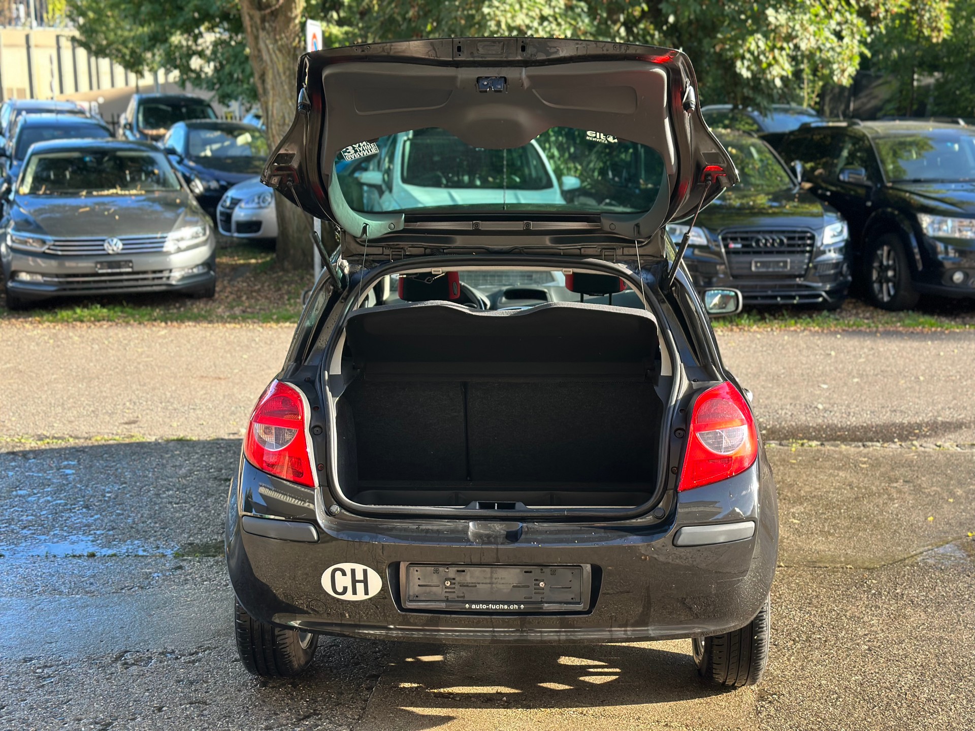 RENAULT Clio 1.2 16V Turbo Rip Curl-image-8