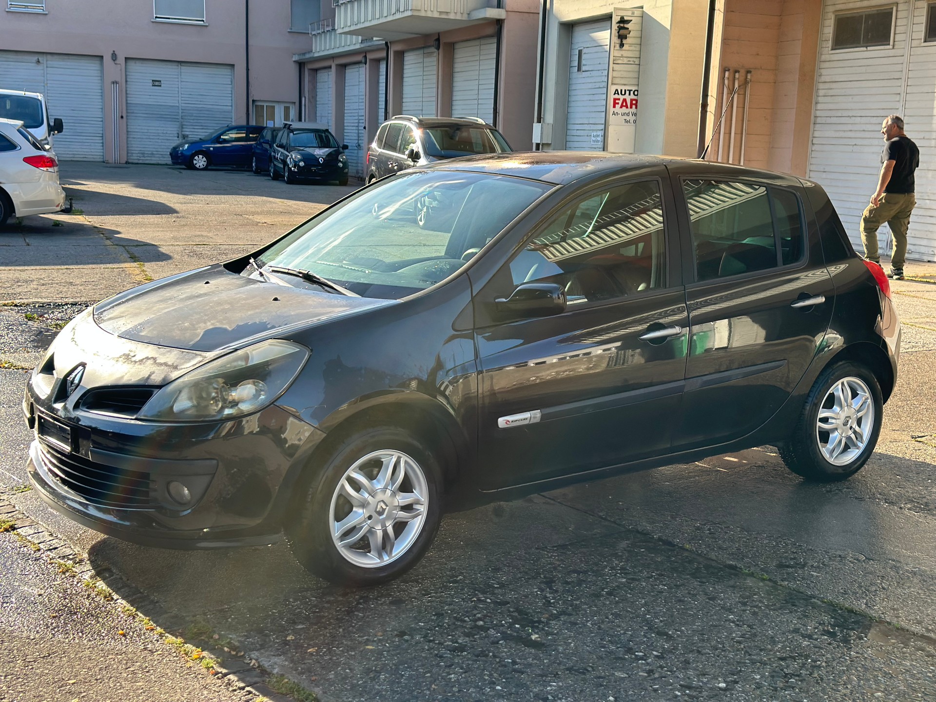 RENAULT Clio 1.2 16V Turbo Rip Curl-image-6