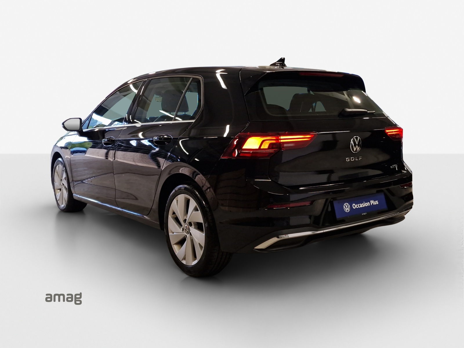 VW Golf 1.5 e TSI mHEV Style DSG-image-2