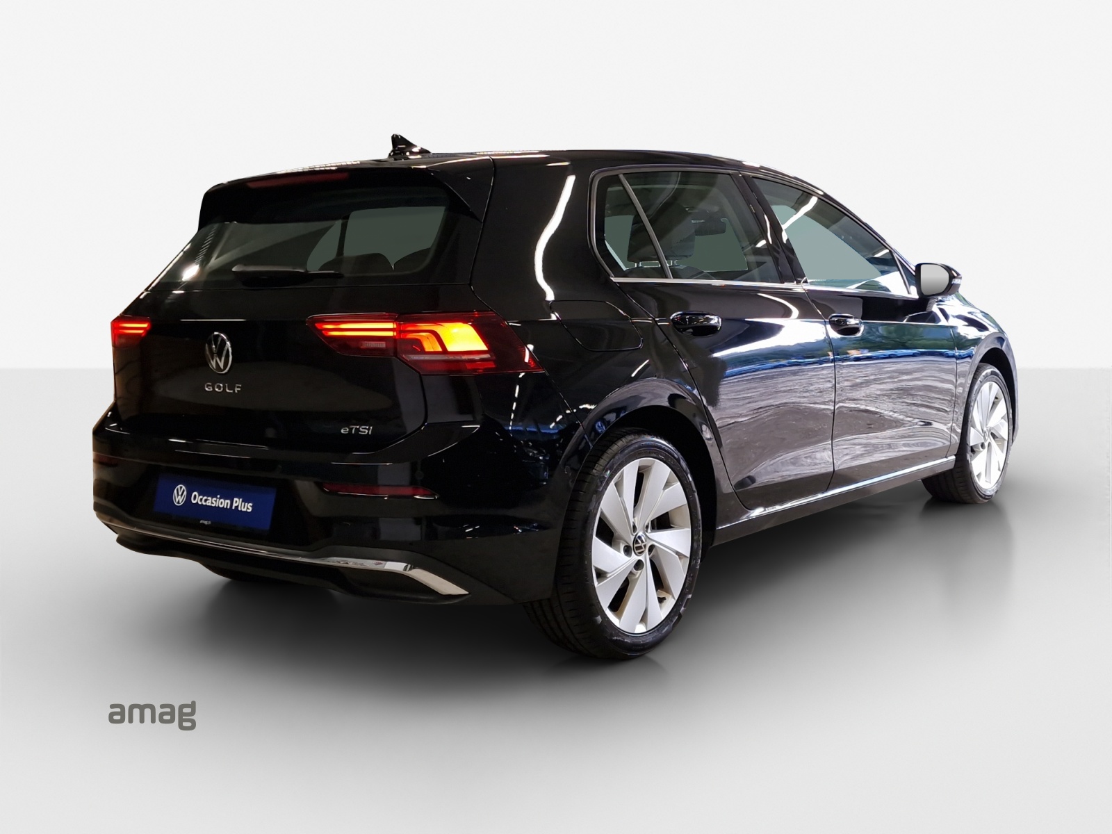 VW Golf 1.5 e TSI mHEV Style DSG-image-4