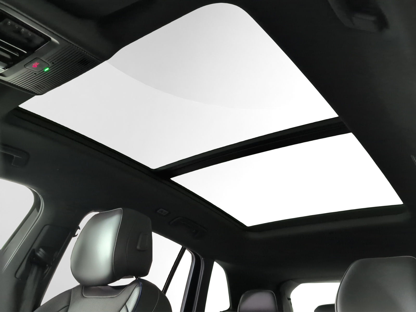 VW Tiguan 2.0 TSI DSG R-Line 4Motion-image-12