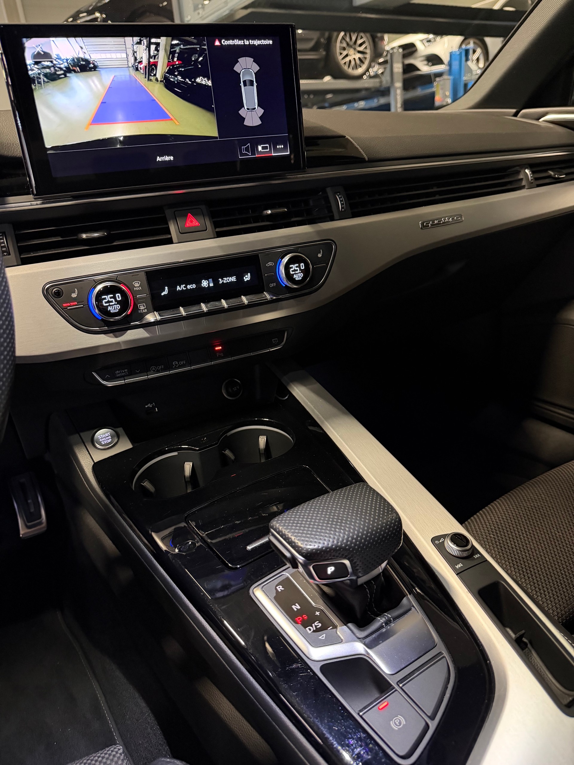 AUDI A4 Avant 40 TDI S line quattro S-tronic *VHC CH*-image-8