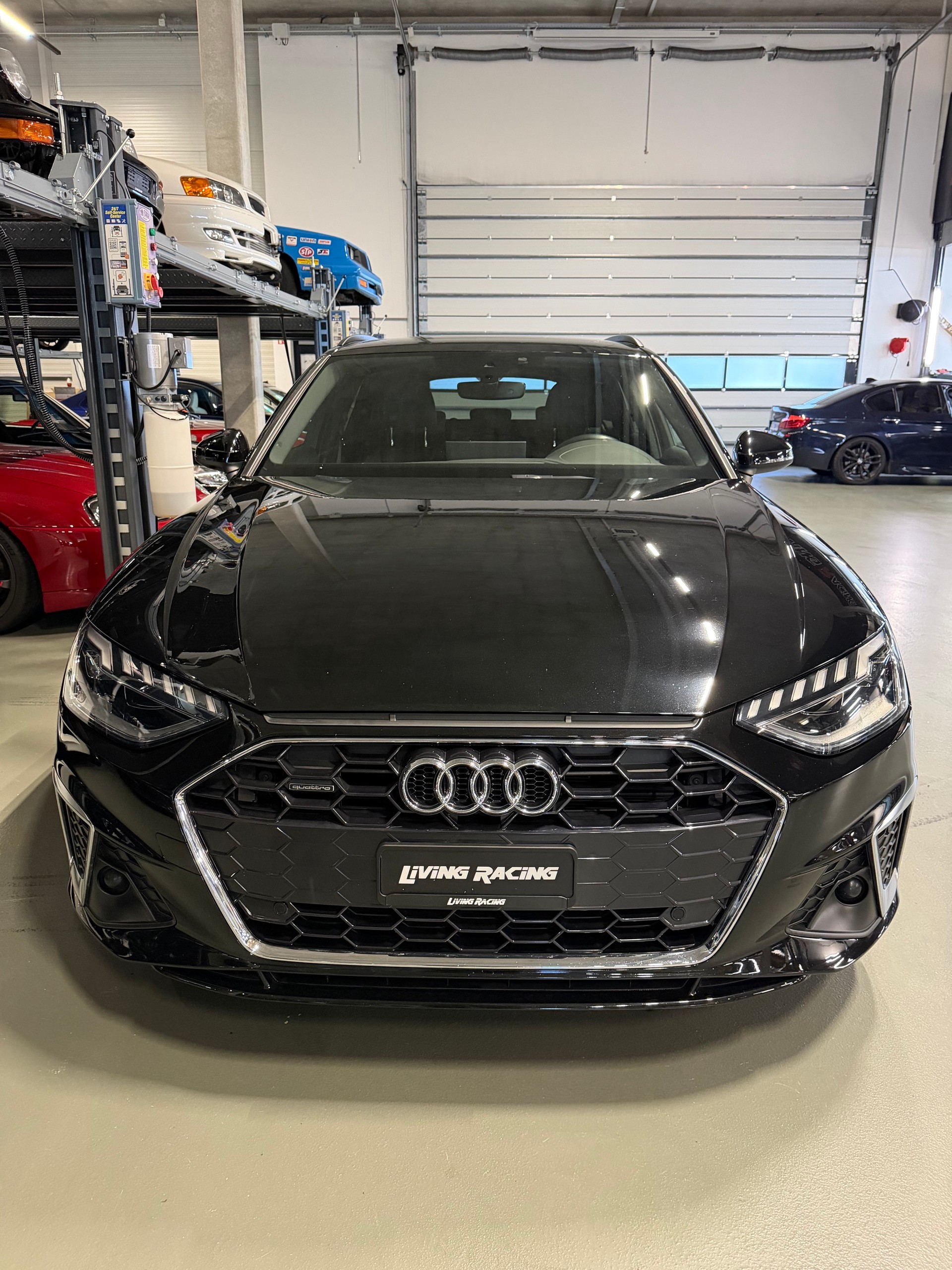 AUDI A4 Avant 40 TDI S line quattro S-tronic *VHC CH*-image-4