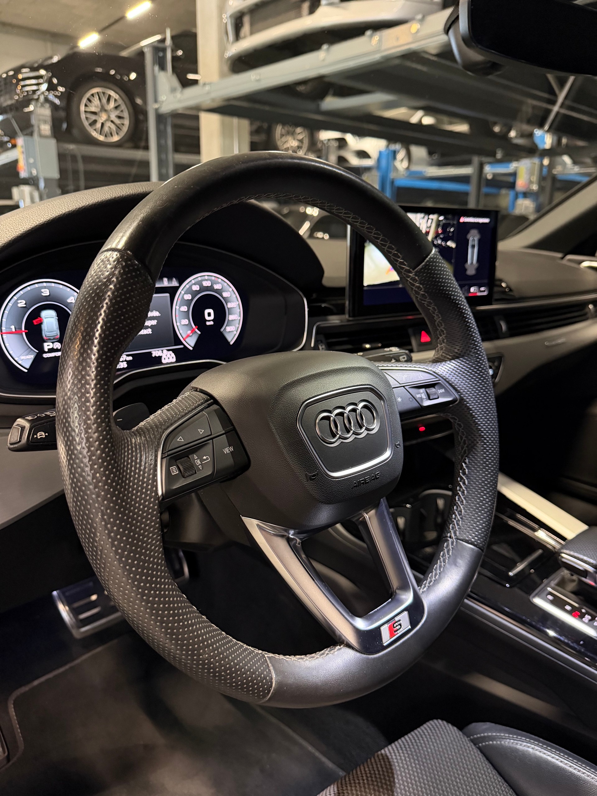 AUDI A4 Avant 40 TDI S line quattro S-tronic *VHC CH*-image-7