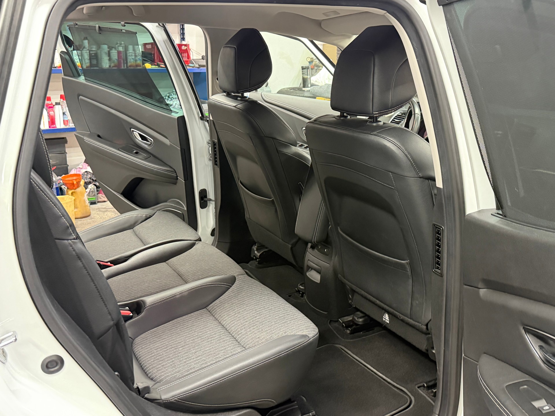RENAULT Grand Scénic 1.3 16V Turbo Intens EDC-image-8