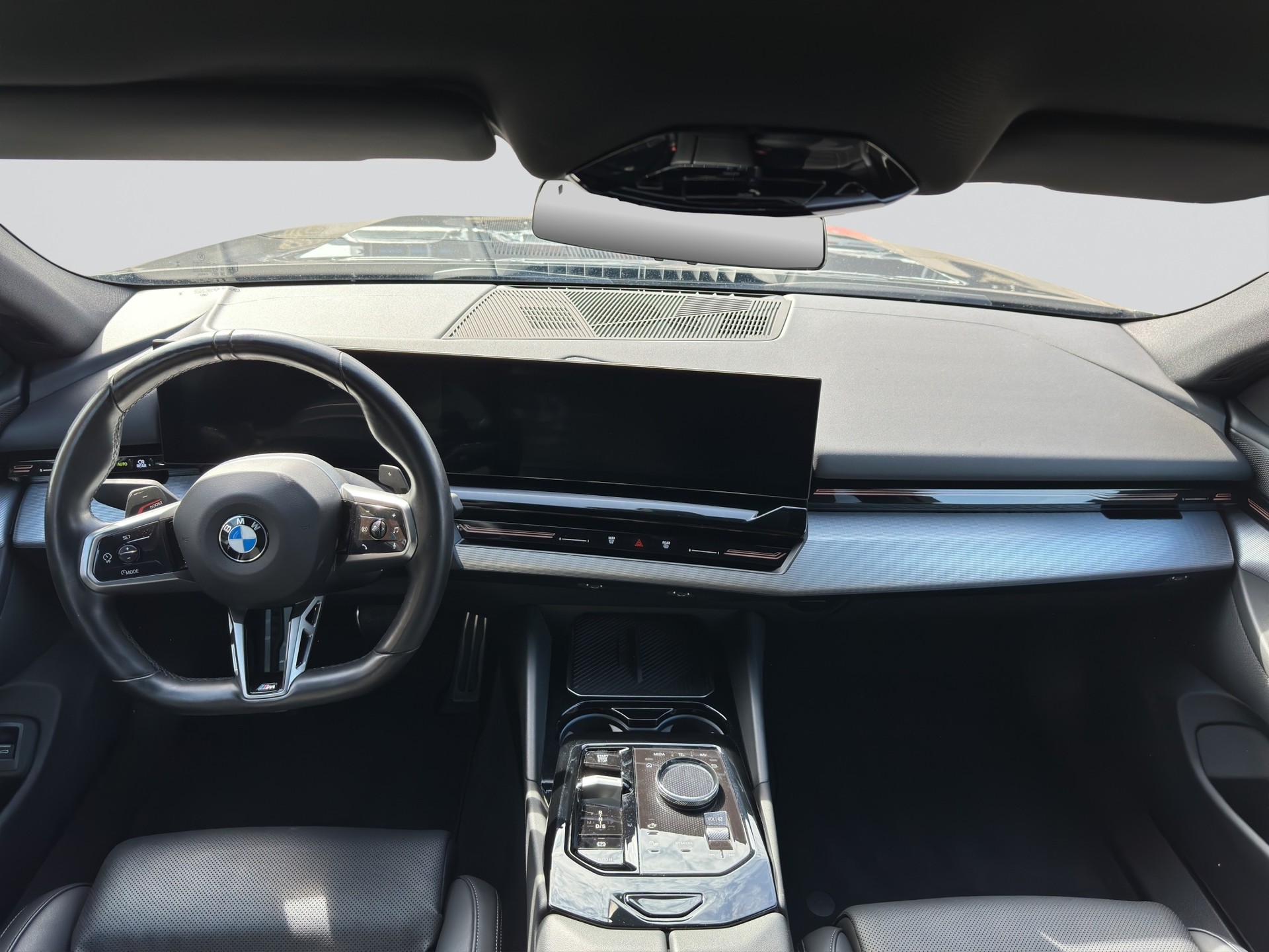 BMW 520d 48V M Sport Steptronic-image-14