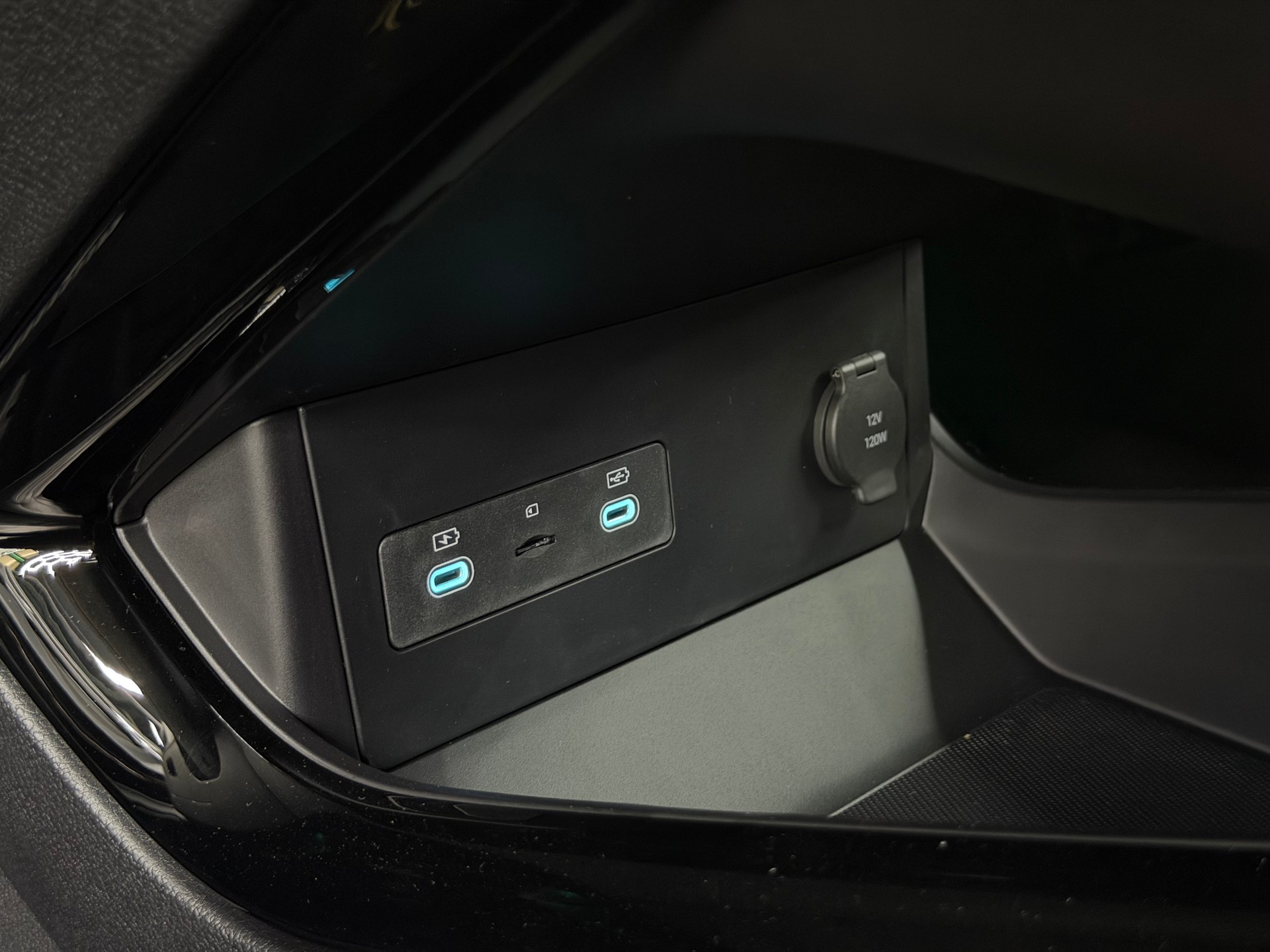 BYD Seal U DM-i Boost-image-28