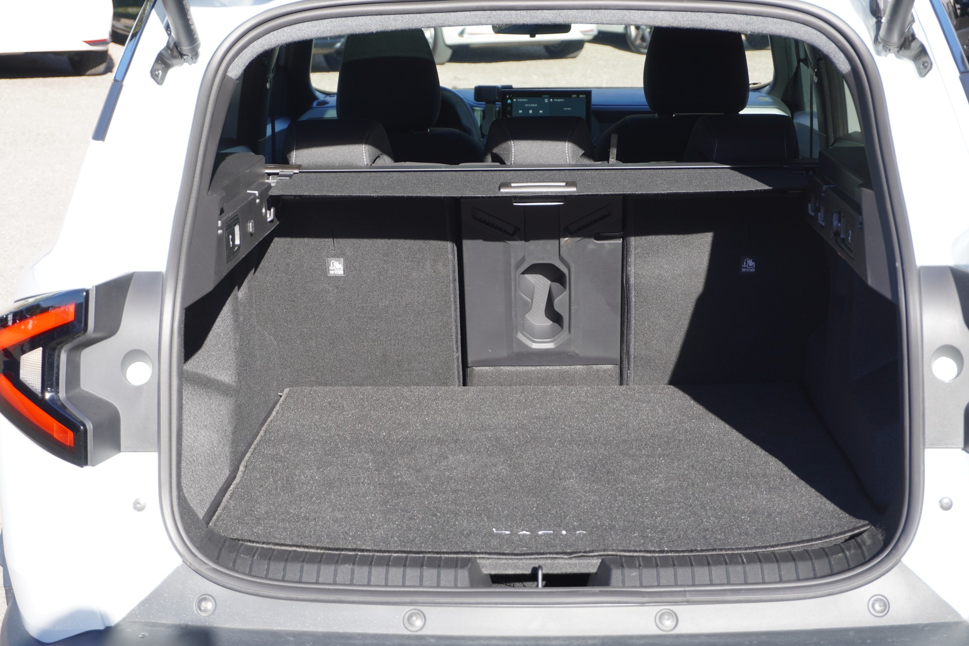 DACIA Bigster HEV 155 Journey-image-9