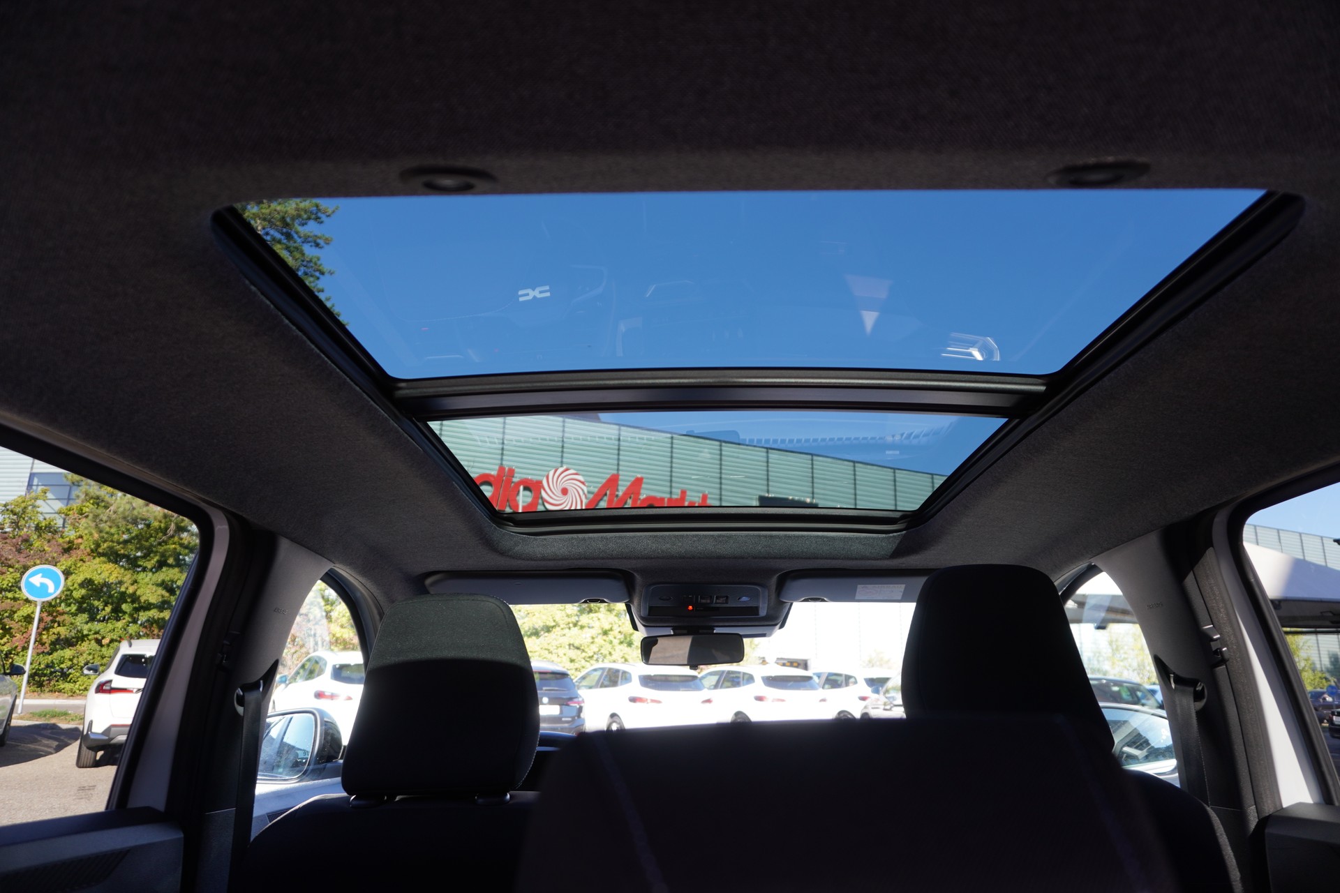DACIA Bigster HEV 155 Journey-image-12