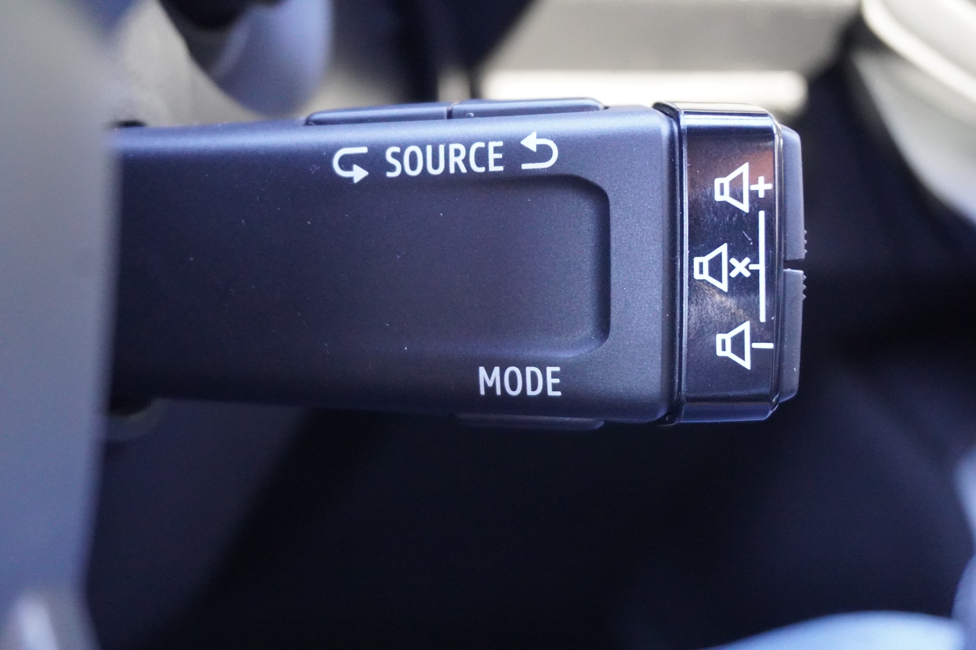 DACIA Bigster HEV 155 Journey-image-36