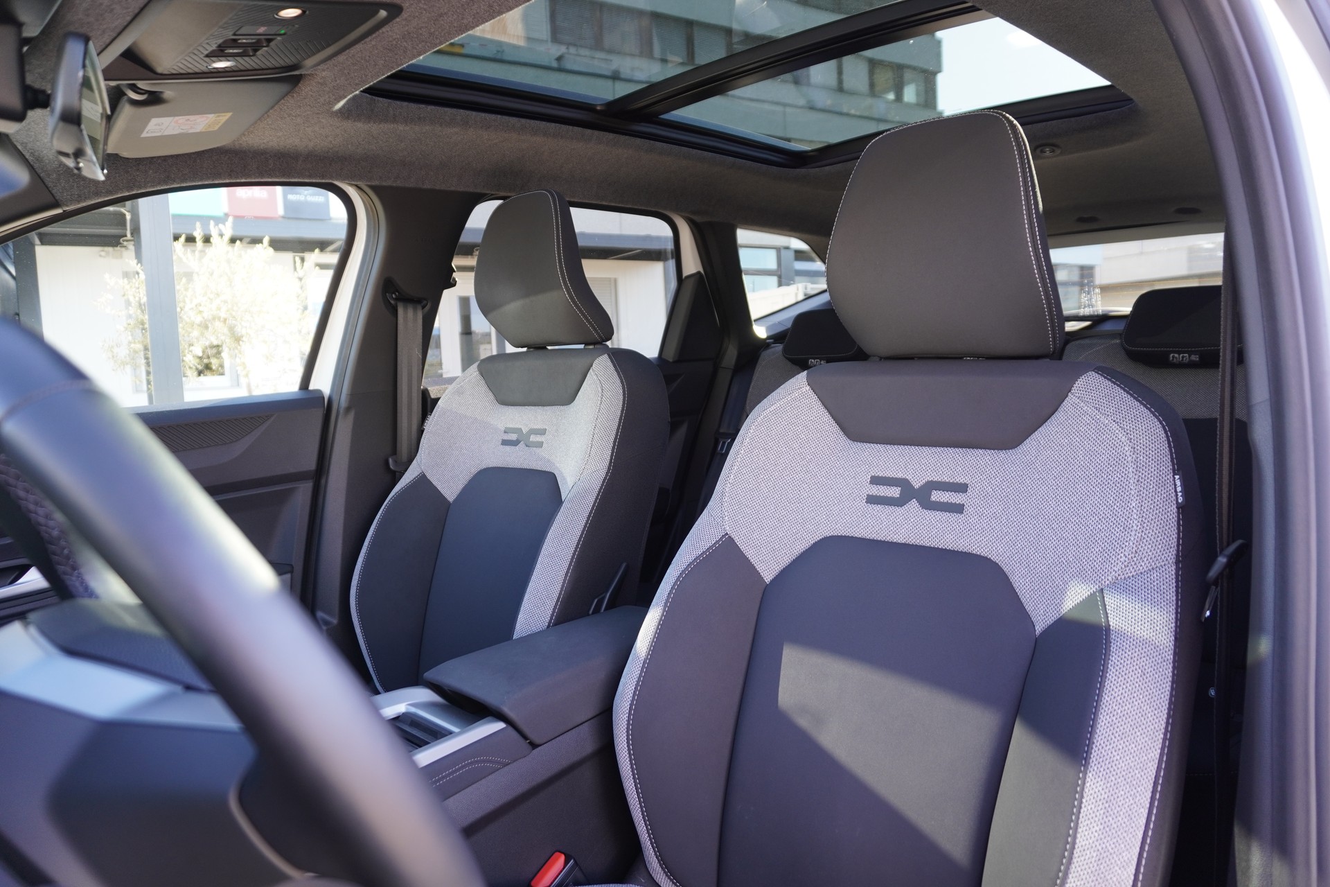 DACIA Bigster HEV 155 Journey-image-13