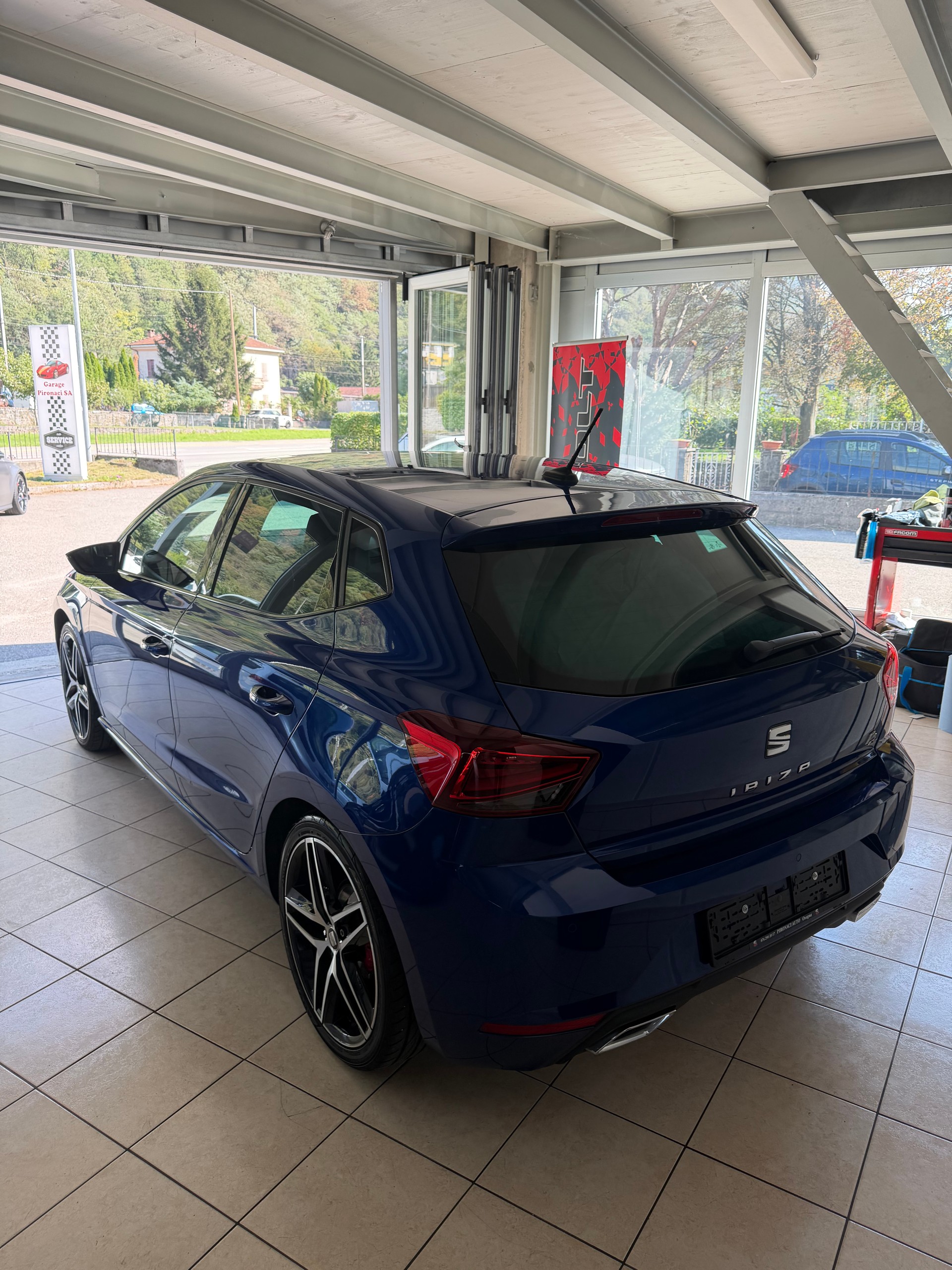 SEAT Ibiza 1.0 EcoTSI Swiss FR-image-4