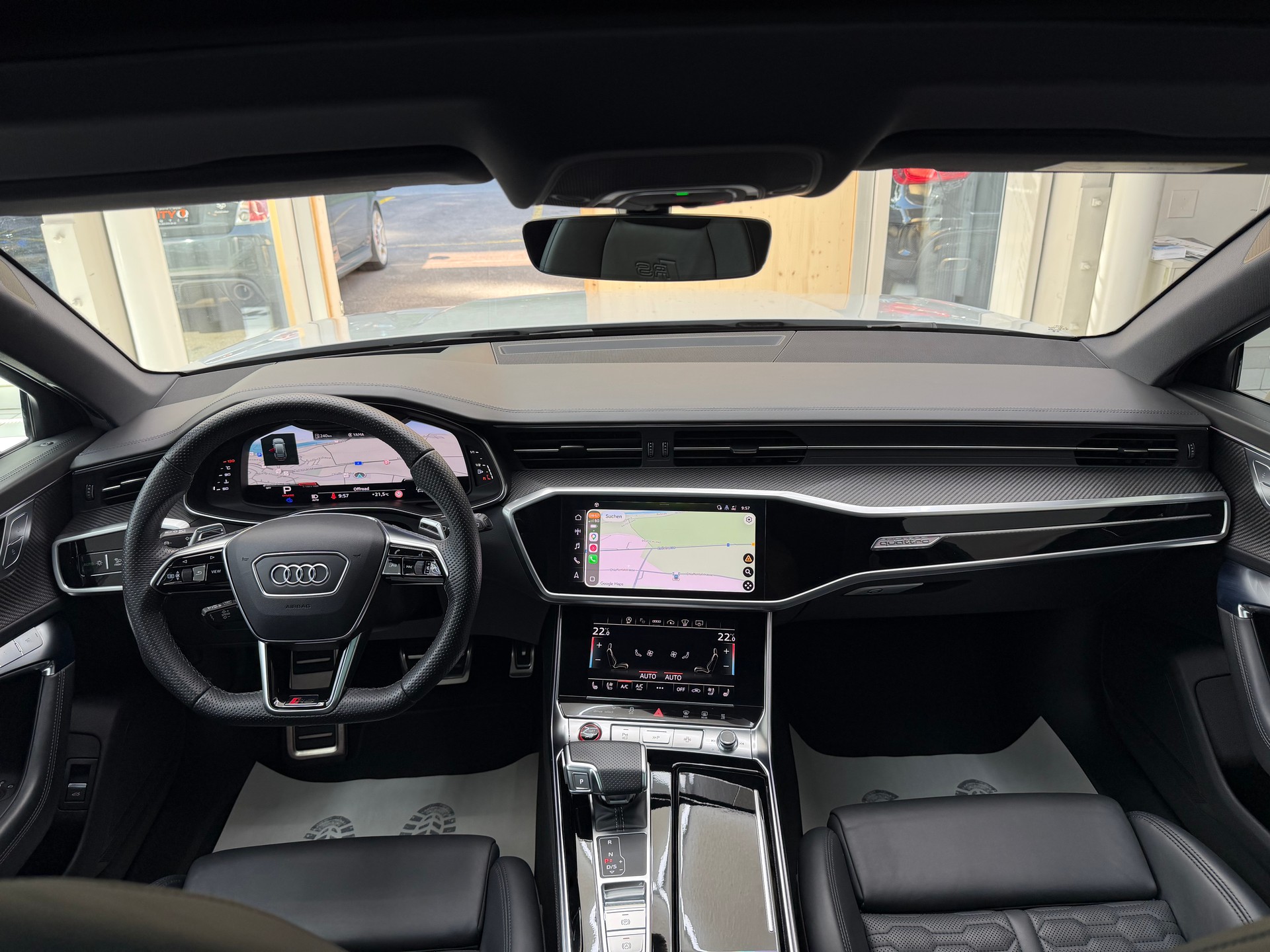 AUDI RS6 Avant 4.0 V8 TFSI quattro T-Tronic-image-13