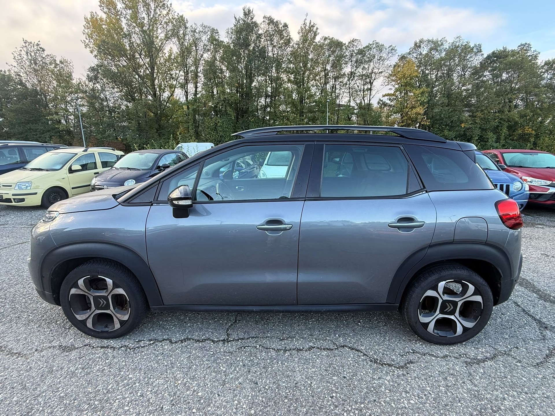 CITROEN C3 Aircross 1.2i PureTech Feel-image-1