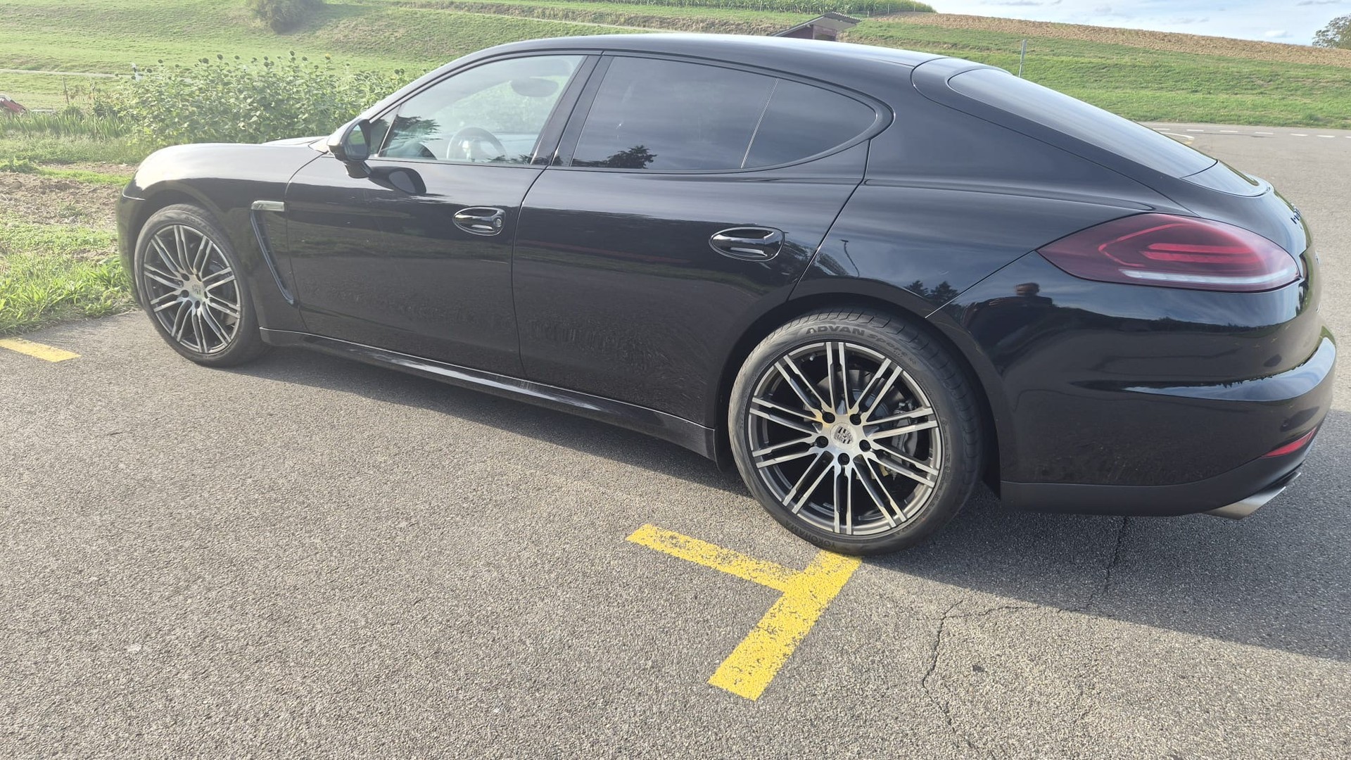 PORSCHE Panamera 4S 3.0 PDK-image-3