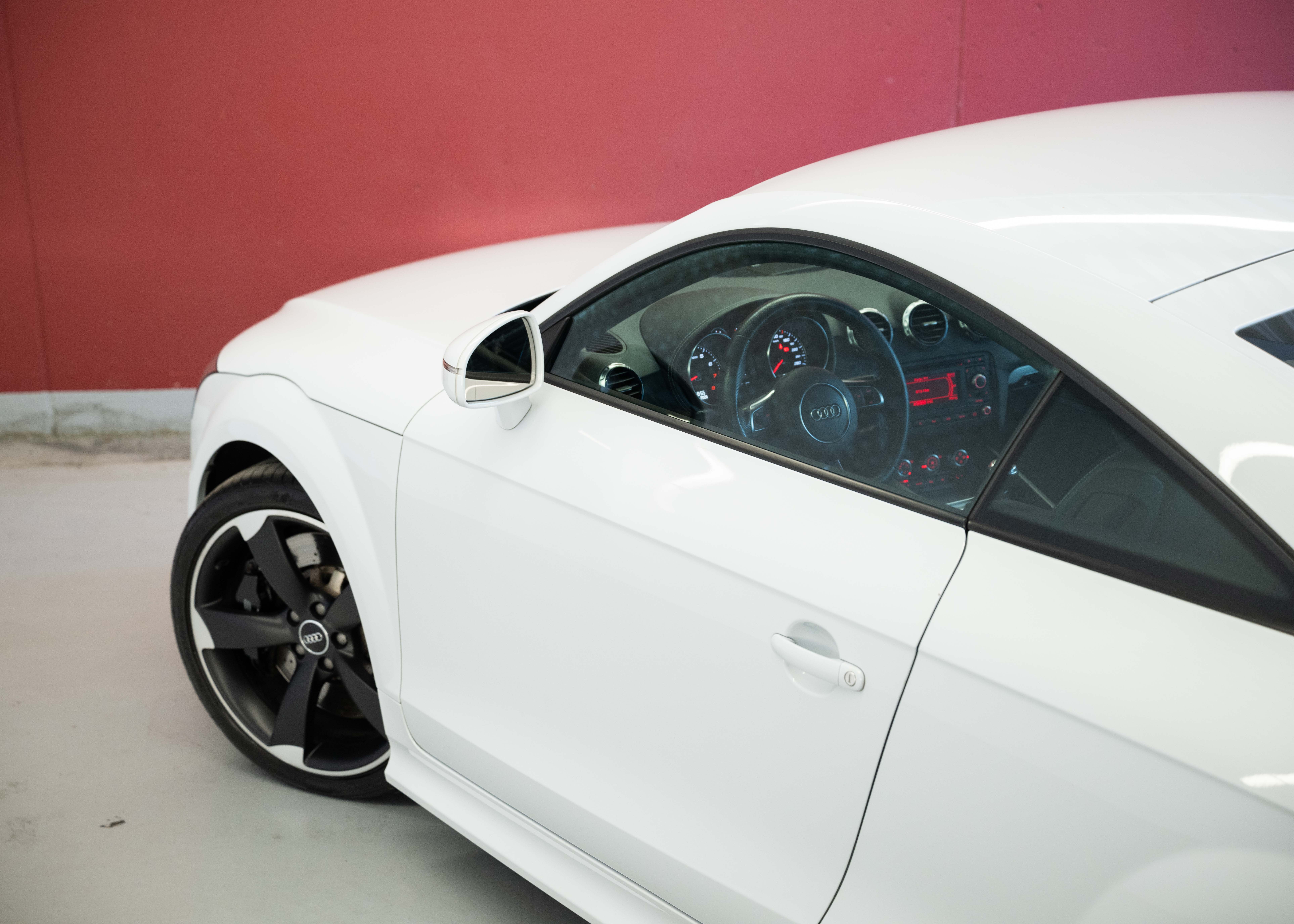 Image AUDI TT TT RS Coupé 2.5 TFSI quattro (1st hand, German car, full service history, fantastic condition)