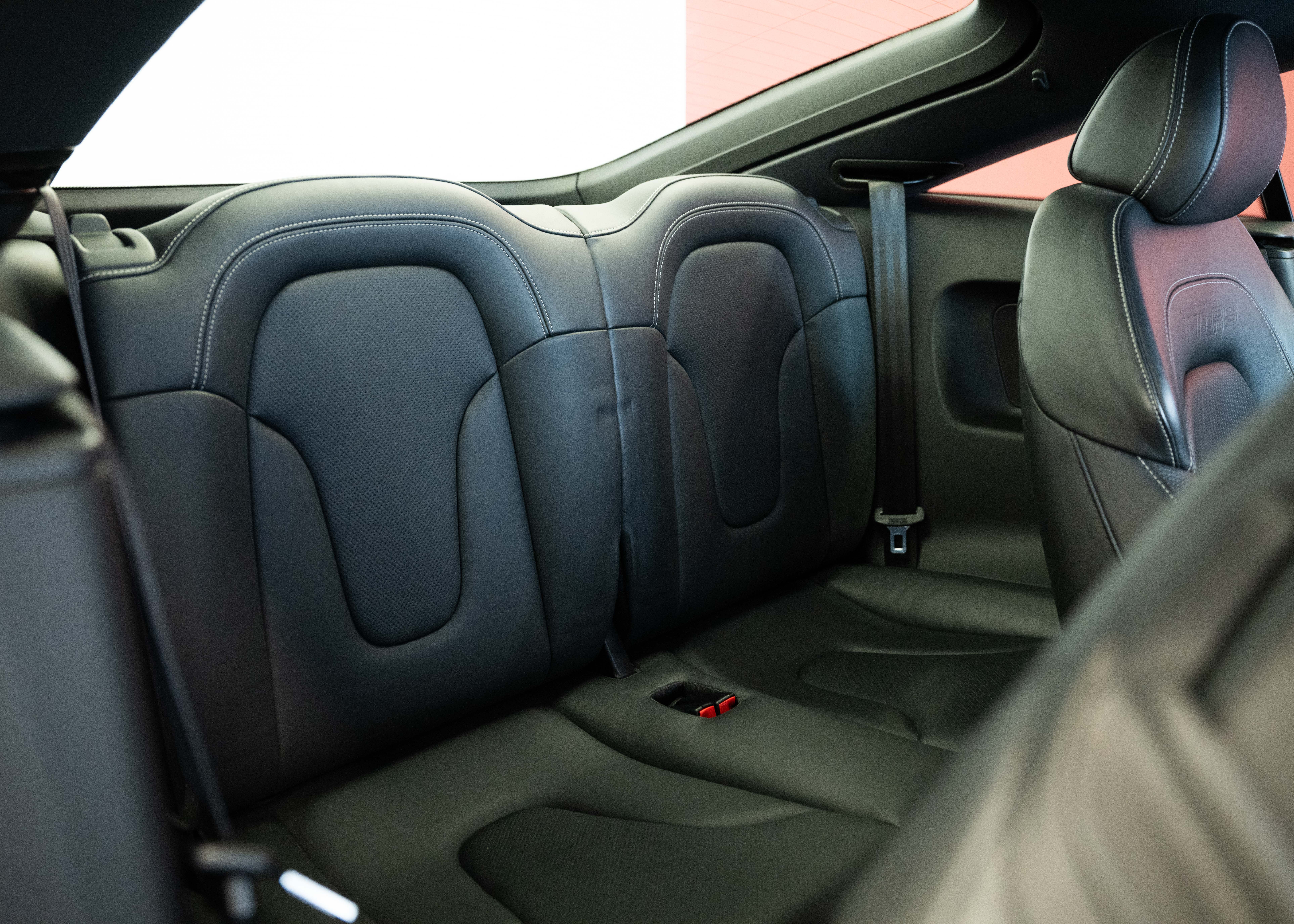 Image AUDI TT TT RS Coupé 2.5 TFSI quattro (1st hand, German car, full service history, fantastic condition)