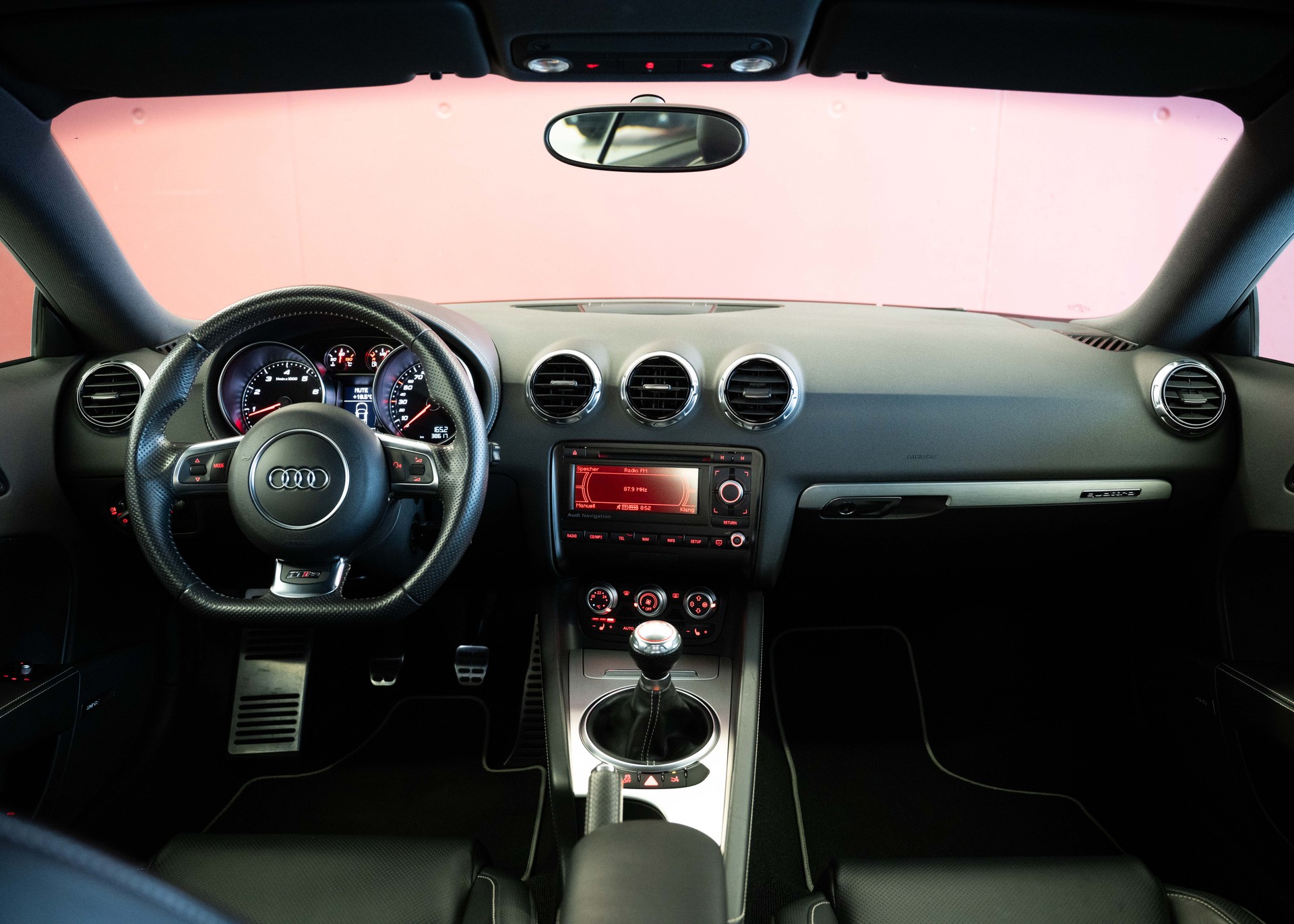 AUDI TT RS Roadster 2.5 TFSI quattro (1st hand, German car, full service history, fantastic condition)-image-16