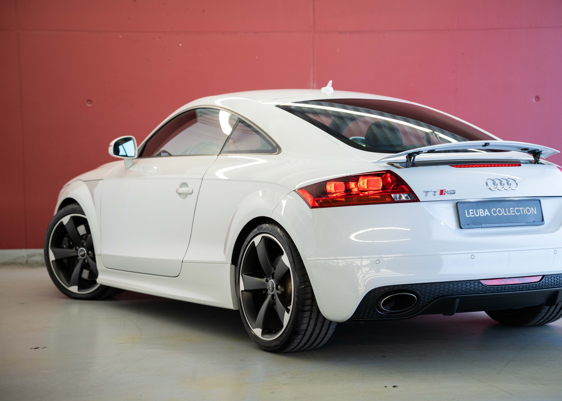 AUDI TT RS Roadster 2.5 TFSI quattro (1st hand, German car, full service history, fantastic condition)-image-10