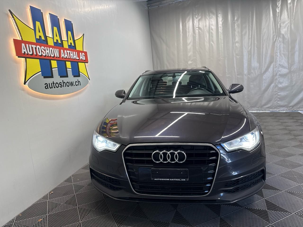 AUDI A6 Avant 2.0 TDI multitronic-image-7