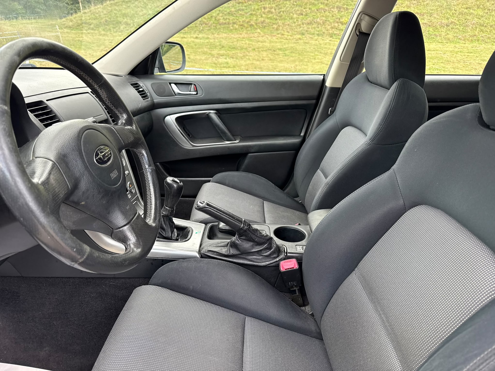 SUBARU Legacy 2.5i AWD Classic-image-11