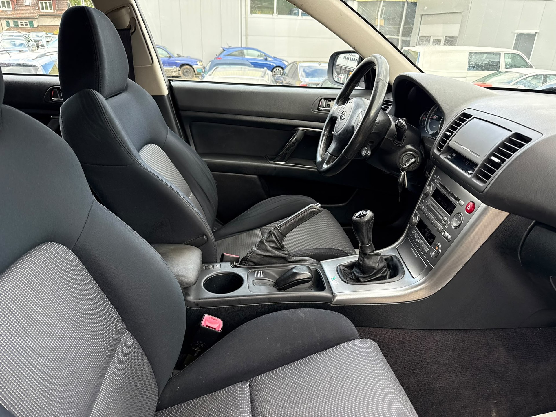 SUBARU Legacy 2.5i AWD Classic-image-9