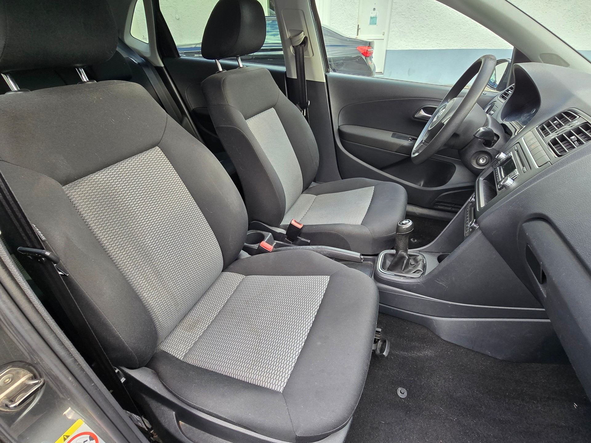 VW Polo 1.2 TDI Comfortline-image-11