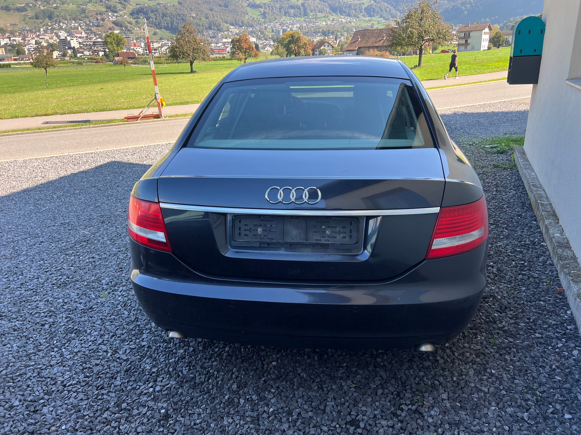 AUDI A6 Limousine 3.0 V6 TDI 4x4 ***Automatik * Navigation * Klima * Teilleder ***-image-3