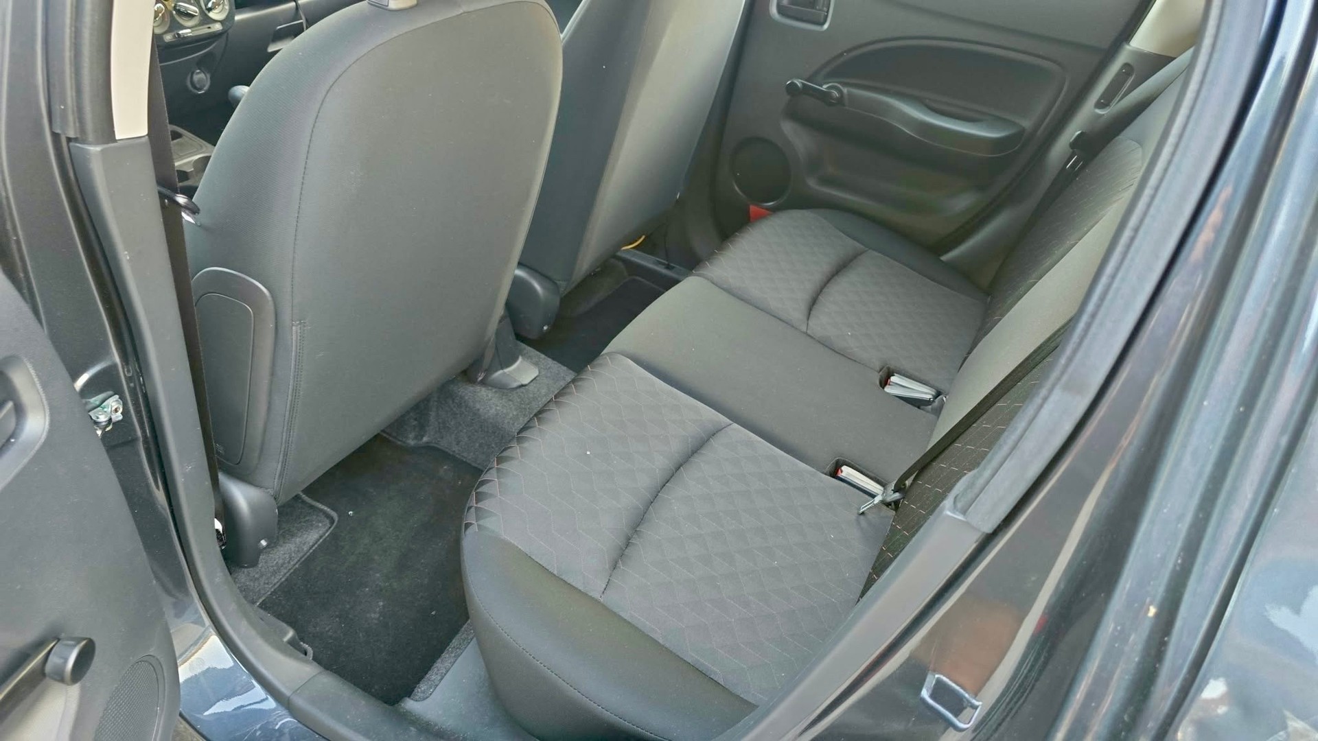 MITSUBISHI Space Star 1.2 Inform-image-11