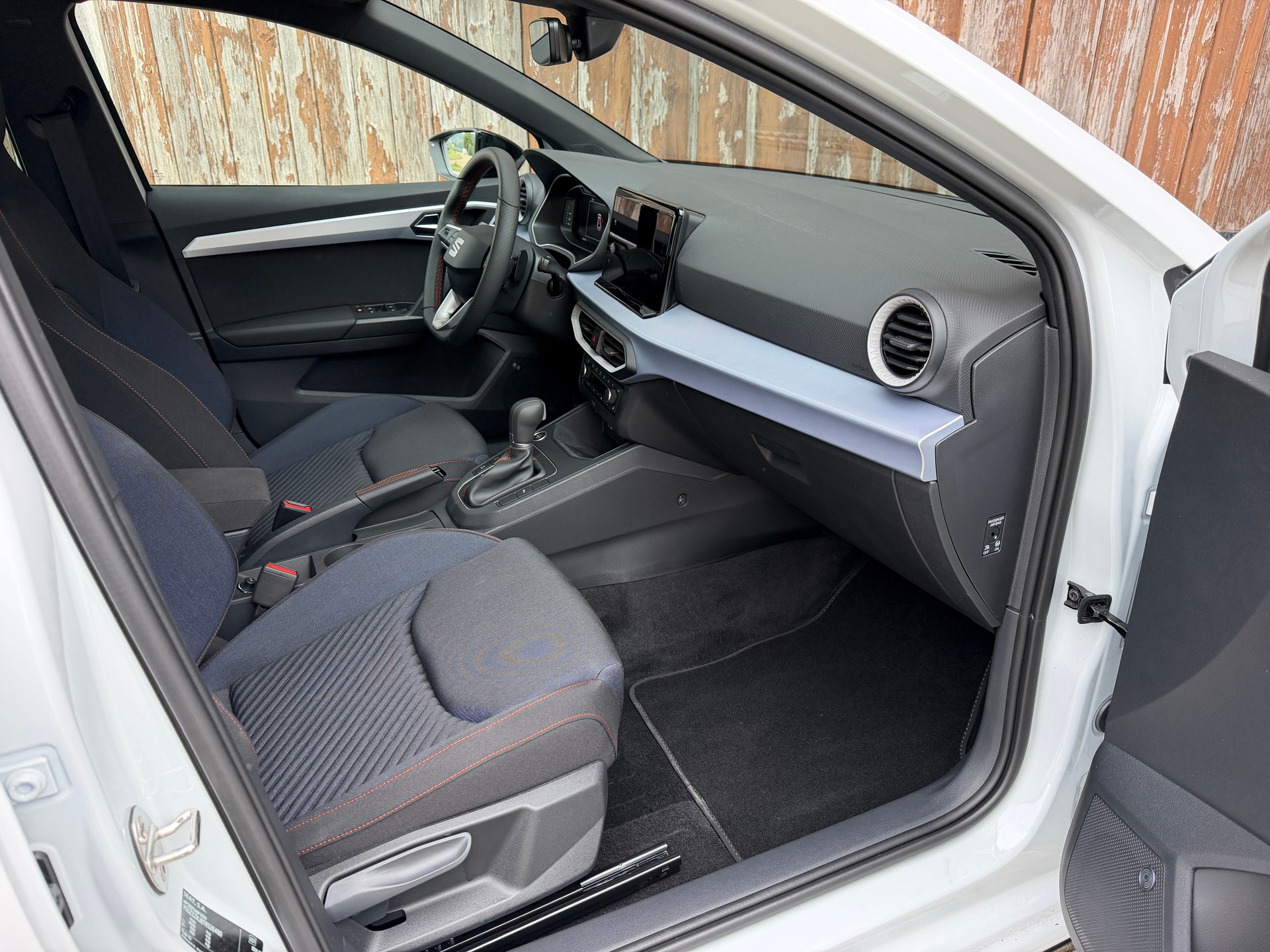 SEAT Ibiza 1.5 TSI FR DSG *Panoramadach* 🇨🇭 CH-Fahrzeug-image-8