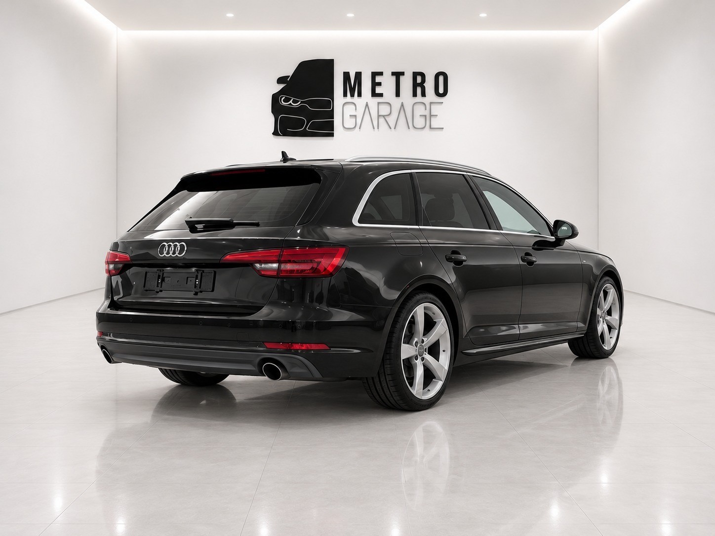 AUDI A4 Avant 2.0 TFSI Sport S-tronic-image-4