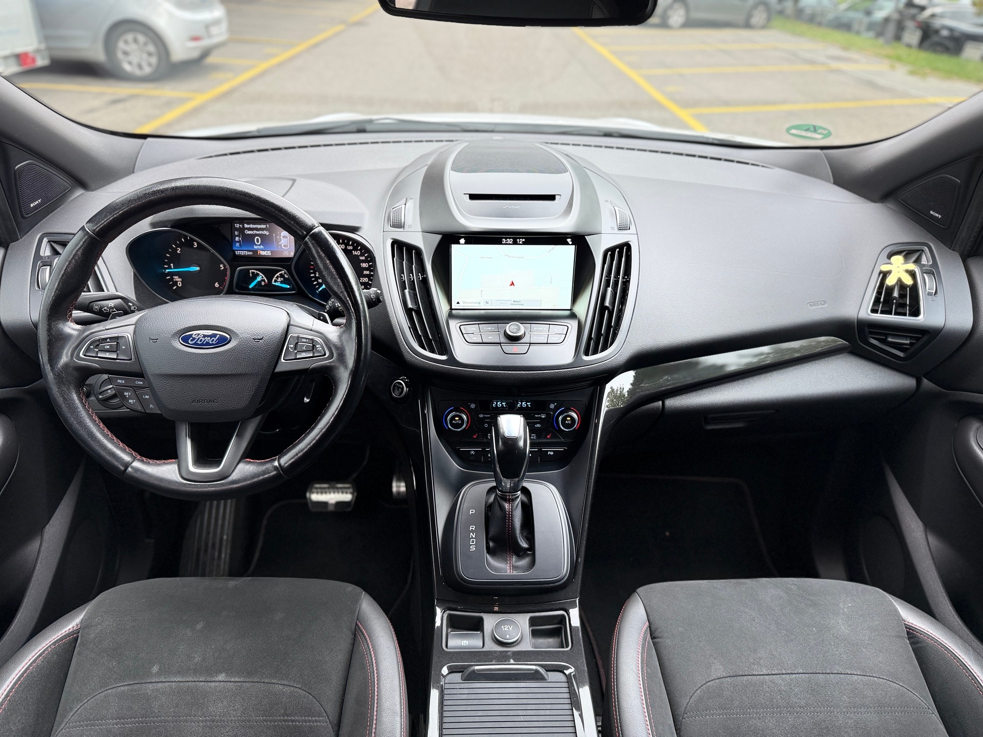 FORD Kuga 2.0 TDCi ST Line 4WD PowerShift-image-10