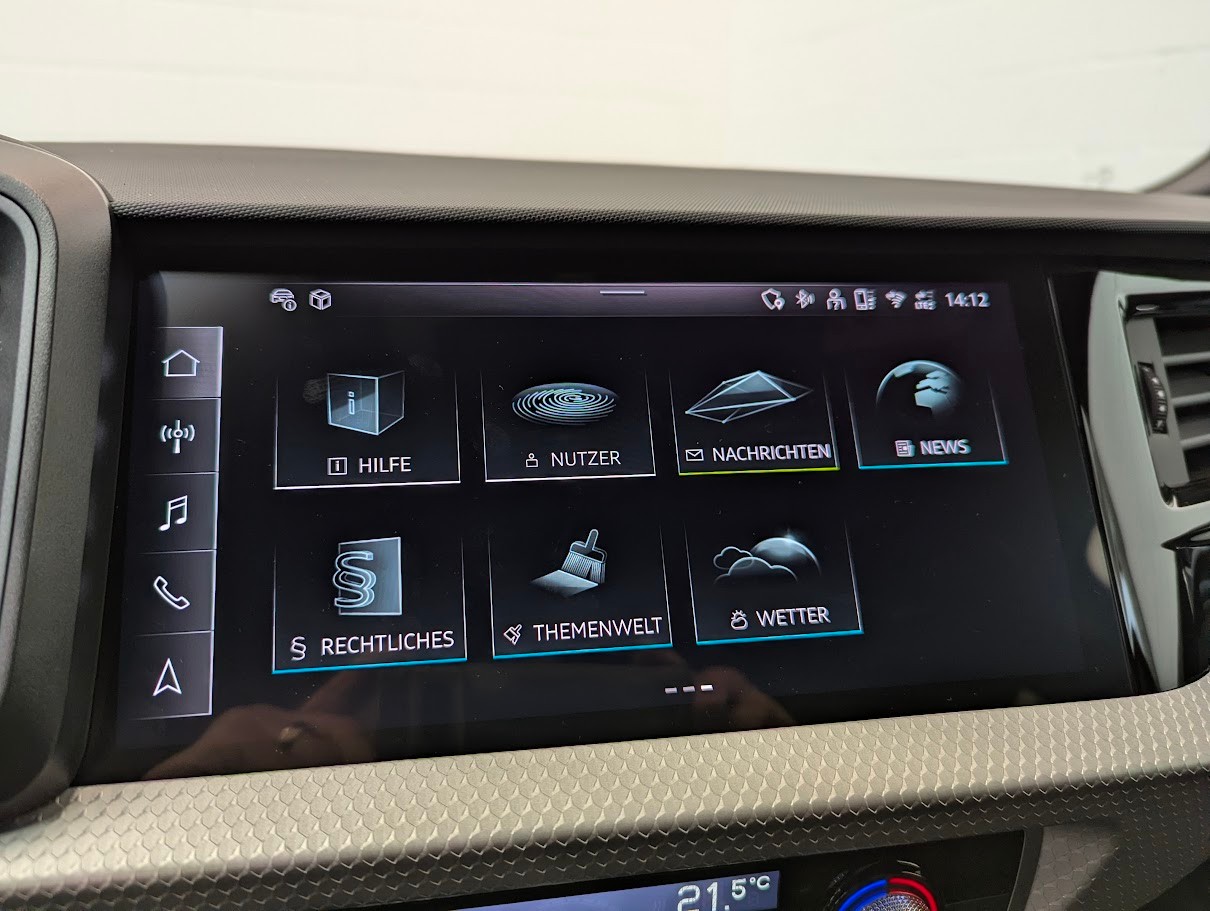 AUDI A1 Sportback 2.0 40 TFSI S Line S-Tronic*5J GAR S-LINE KOMPLETT NAVI+ VOLL-LED DÄMPFER ACC KEYLESS*-image-13