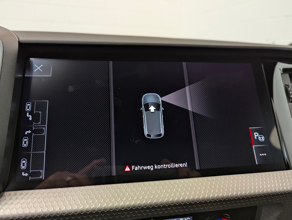 AUDI A1 Sportback 2.0 40 TFSI S Line S-Tronic*5J GAR S-LINE KOMPLETT NAVI+ VOLL-LED DÄMPFER ACC KEYLESS*-image-23
