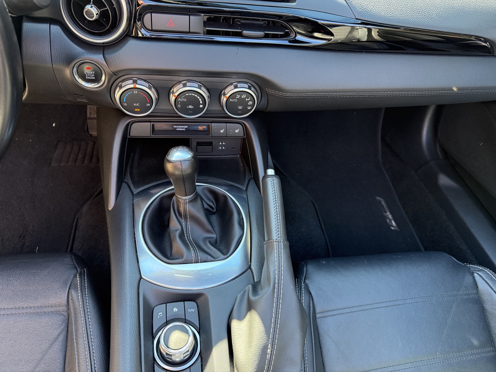 FIAT 124 Spider 1.4 MultiAir *LUSSO* SPORTLICH-image-10