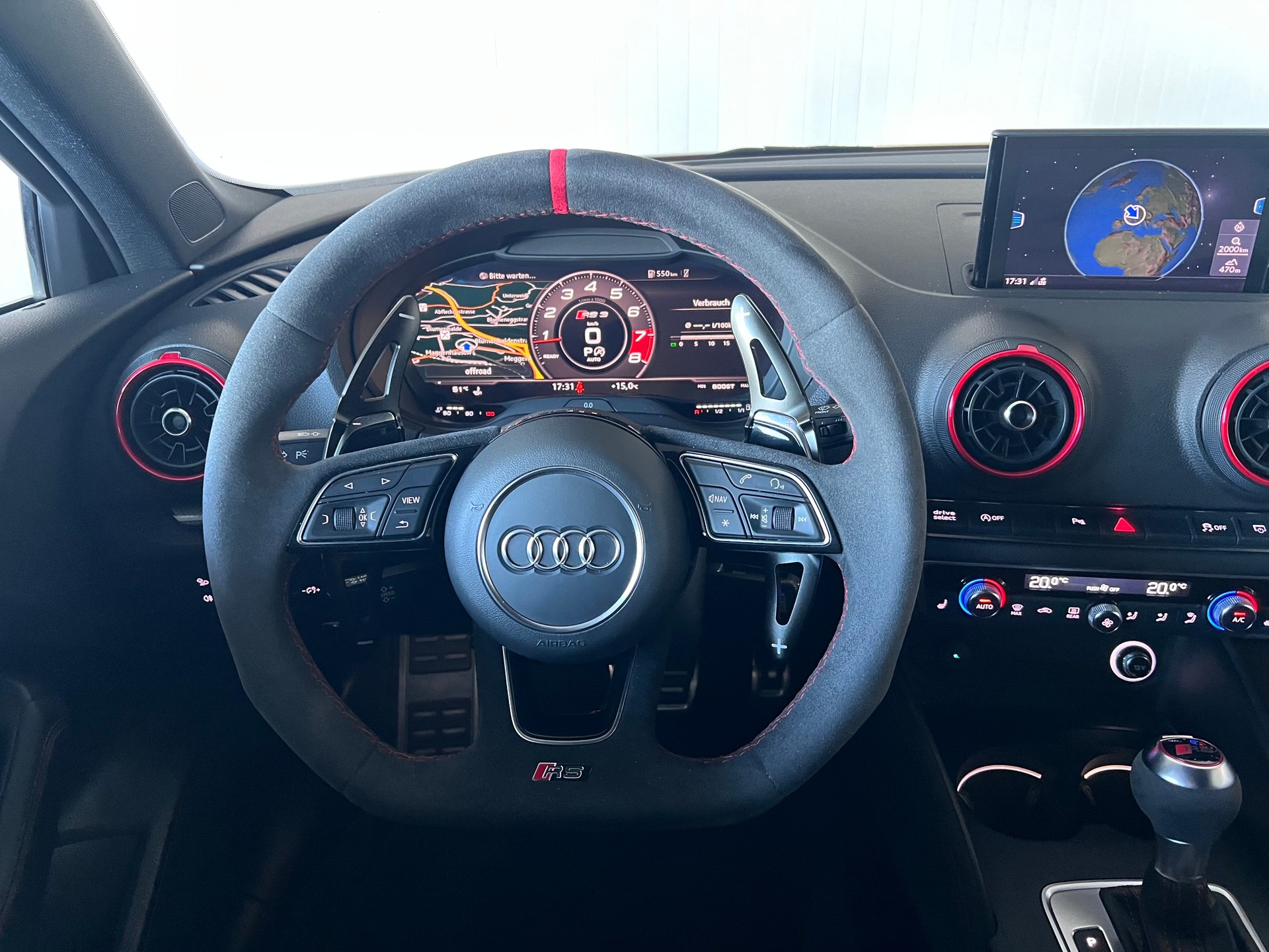 AUDI RS3 Limousine 2.5 TSI quattro S-tronic-image-19
