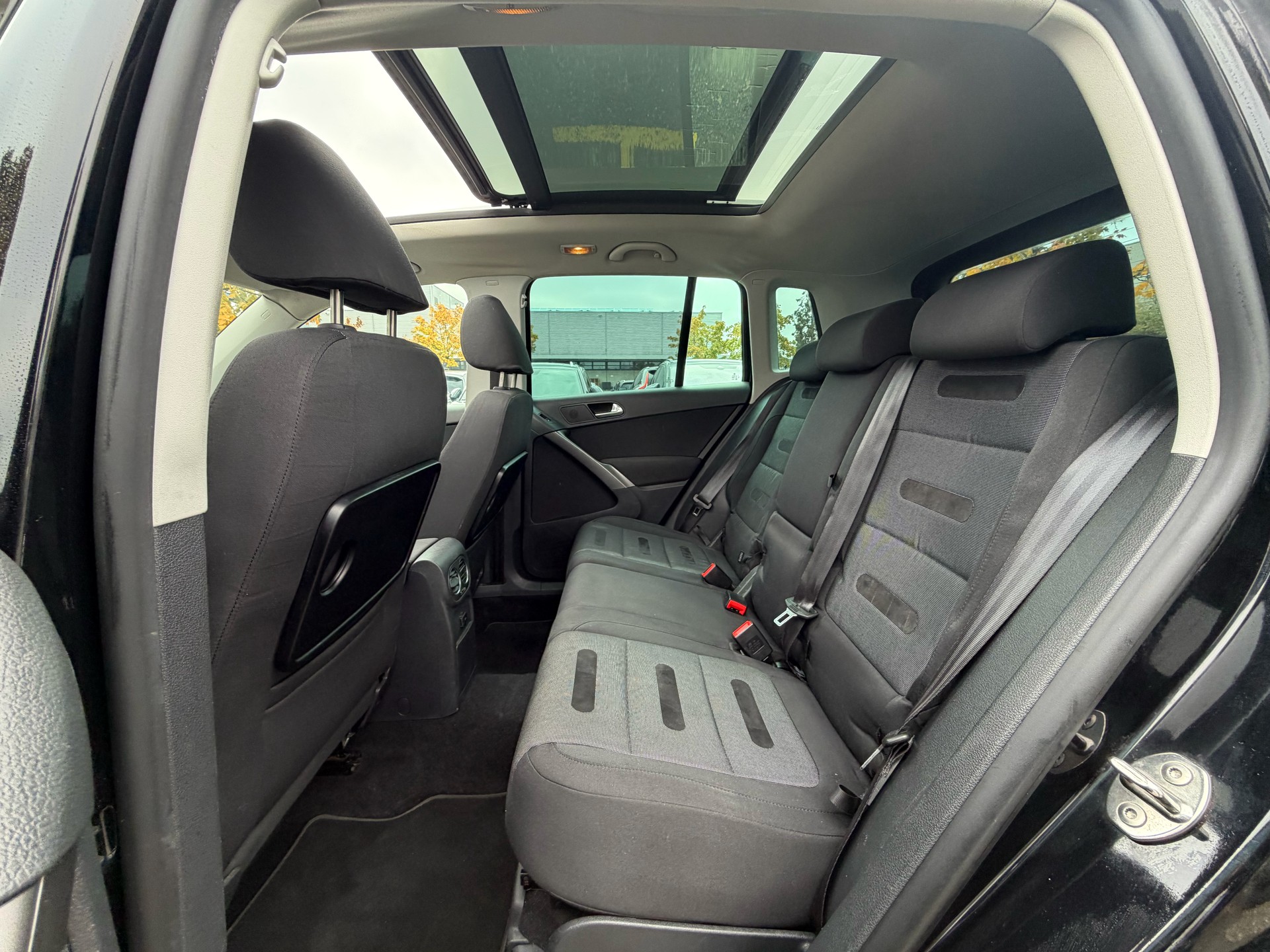 VW Tiguan 2.0 TDI Sport&Style Tiptronic-image-9