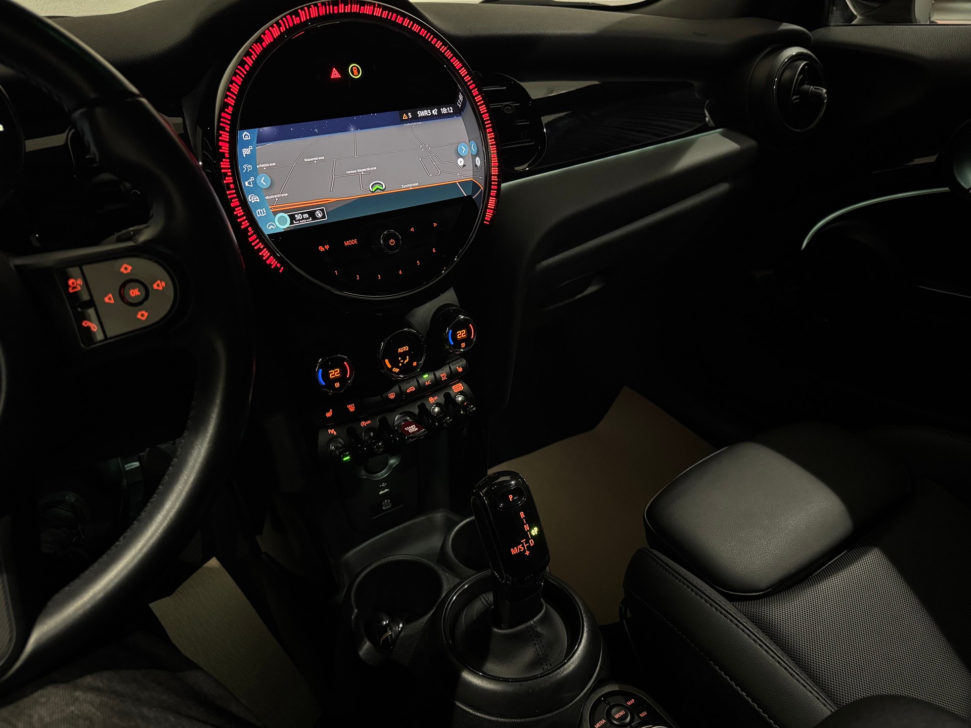 MINI Cooper Camden Edition Steptronic DKG I CH I-image-15