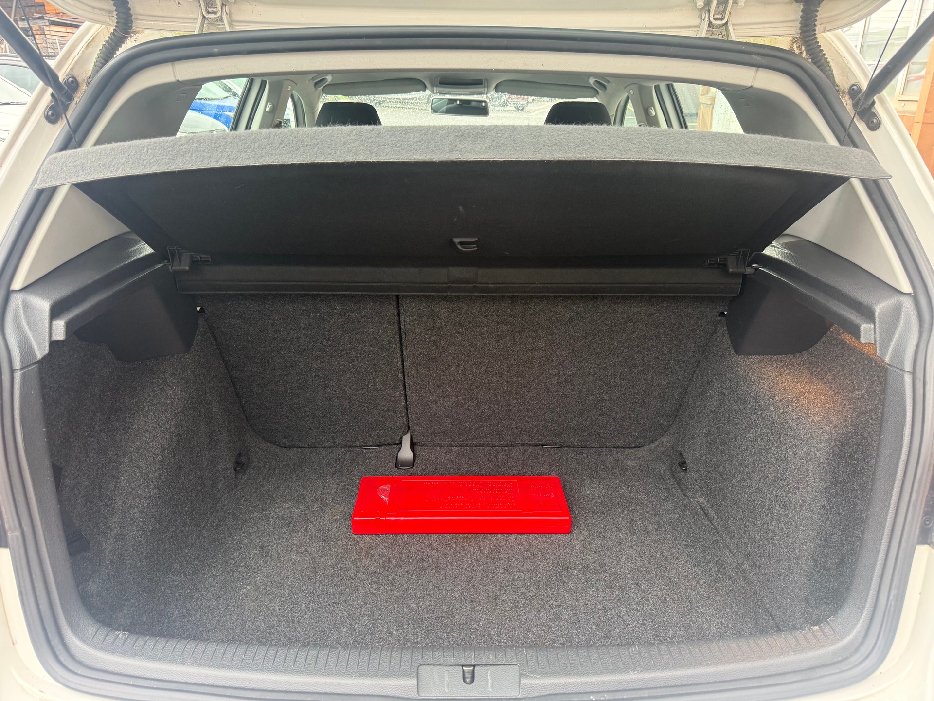 VW Golf 1.4 Trendline-image-9