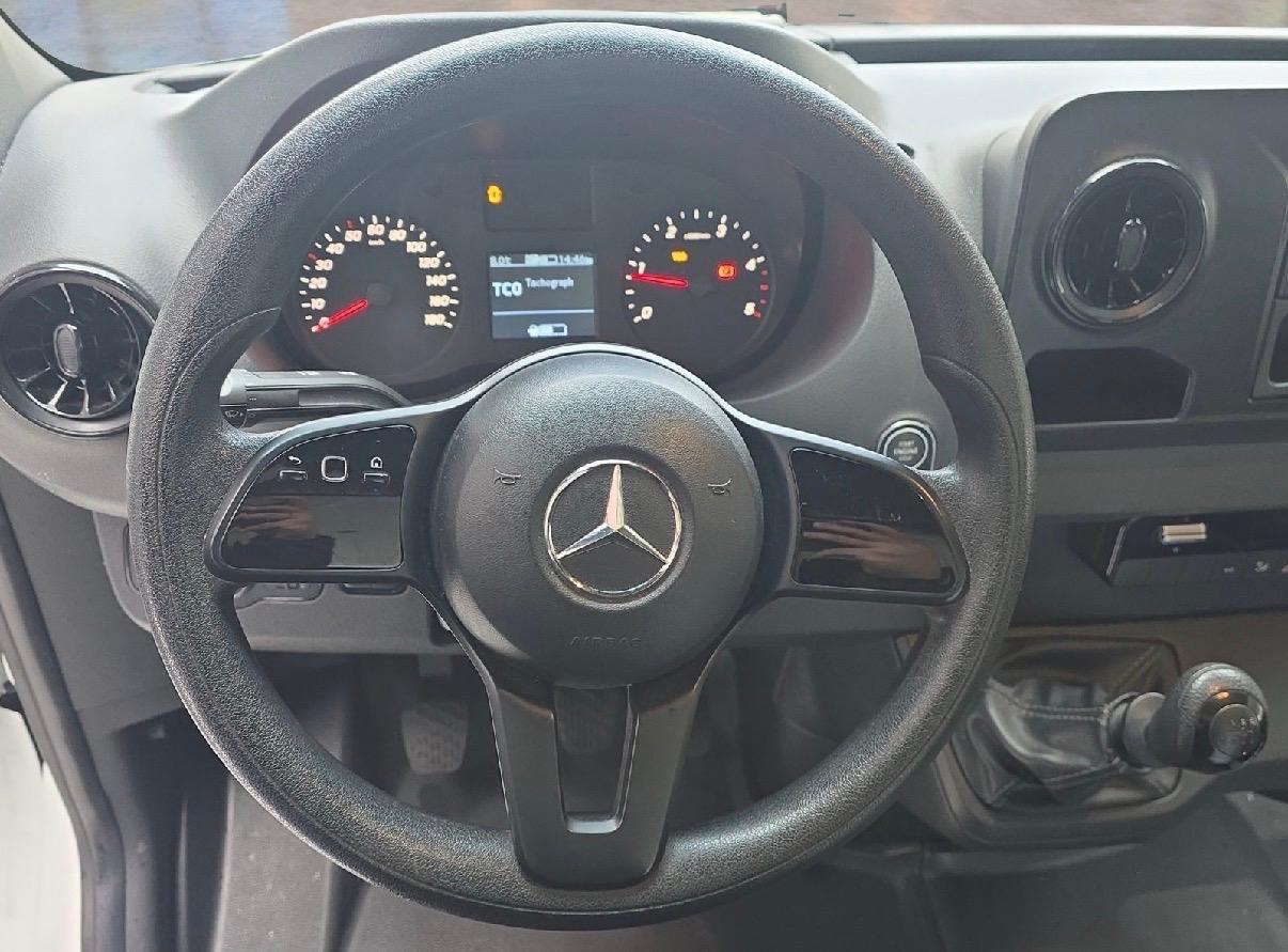 MERCEDES-BENZ Sprinter 516 CDI Lang-image-9