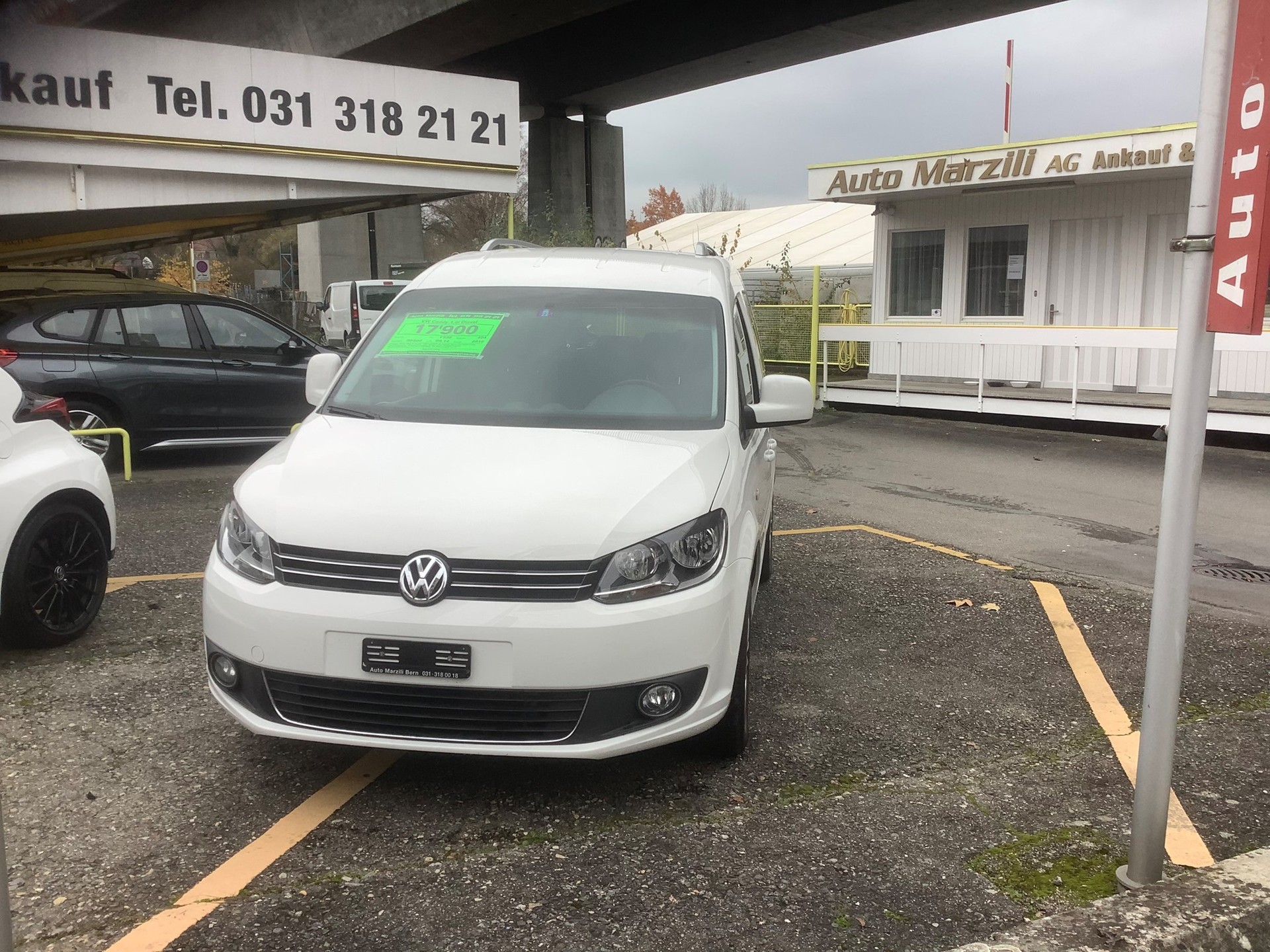 VW Caddy 1.6 TDI Blue Motion Technology Family CUP-image-0