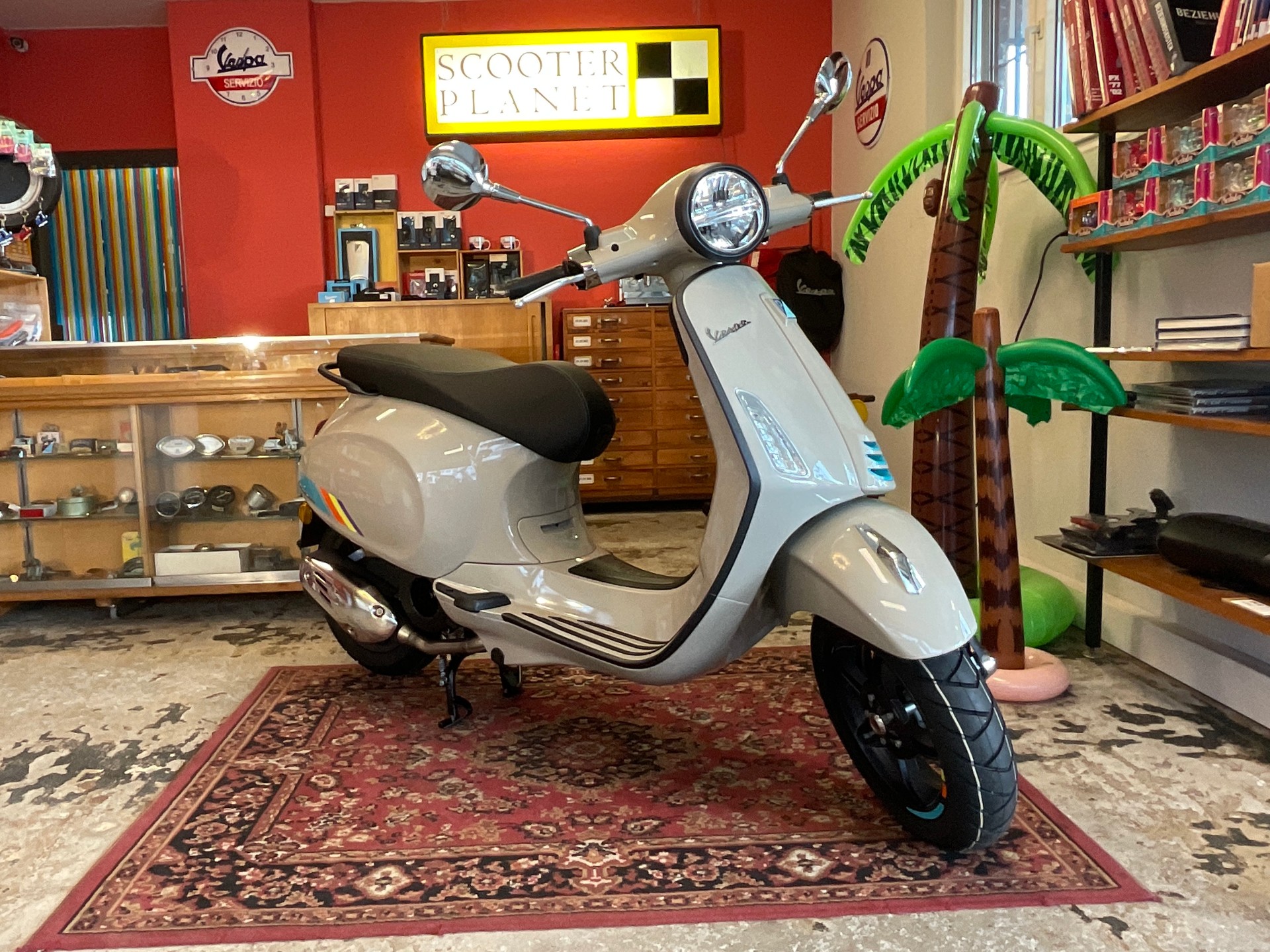 PIAGGIO Vespa 125 Primavera Sport ABS-image-5